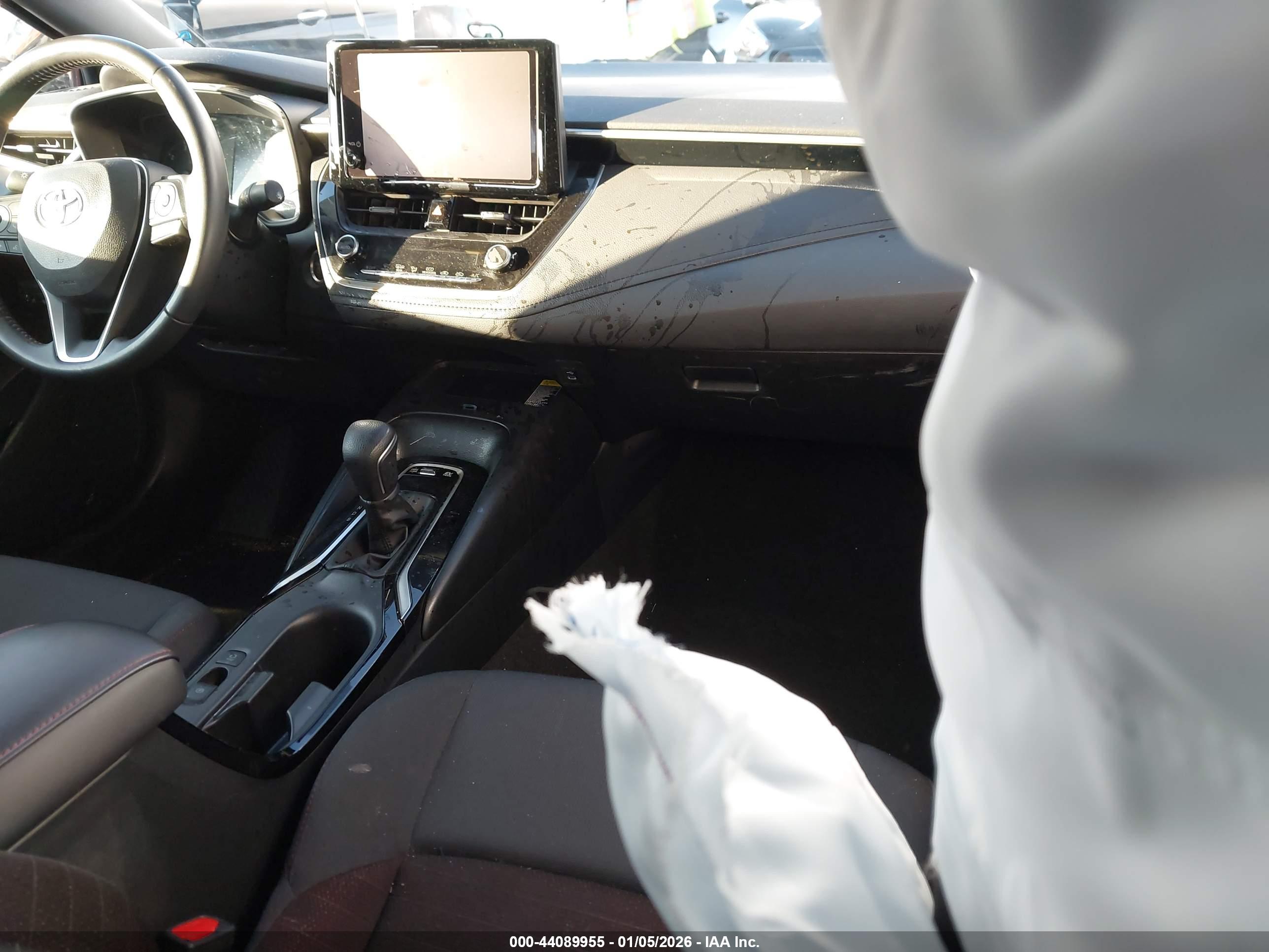 TOYOTA COROLLA image 5
