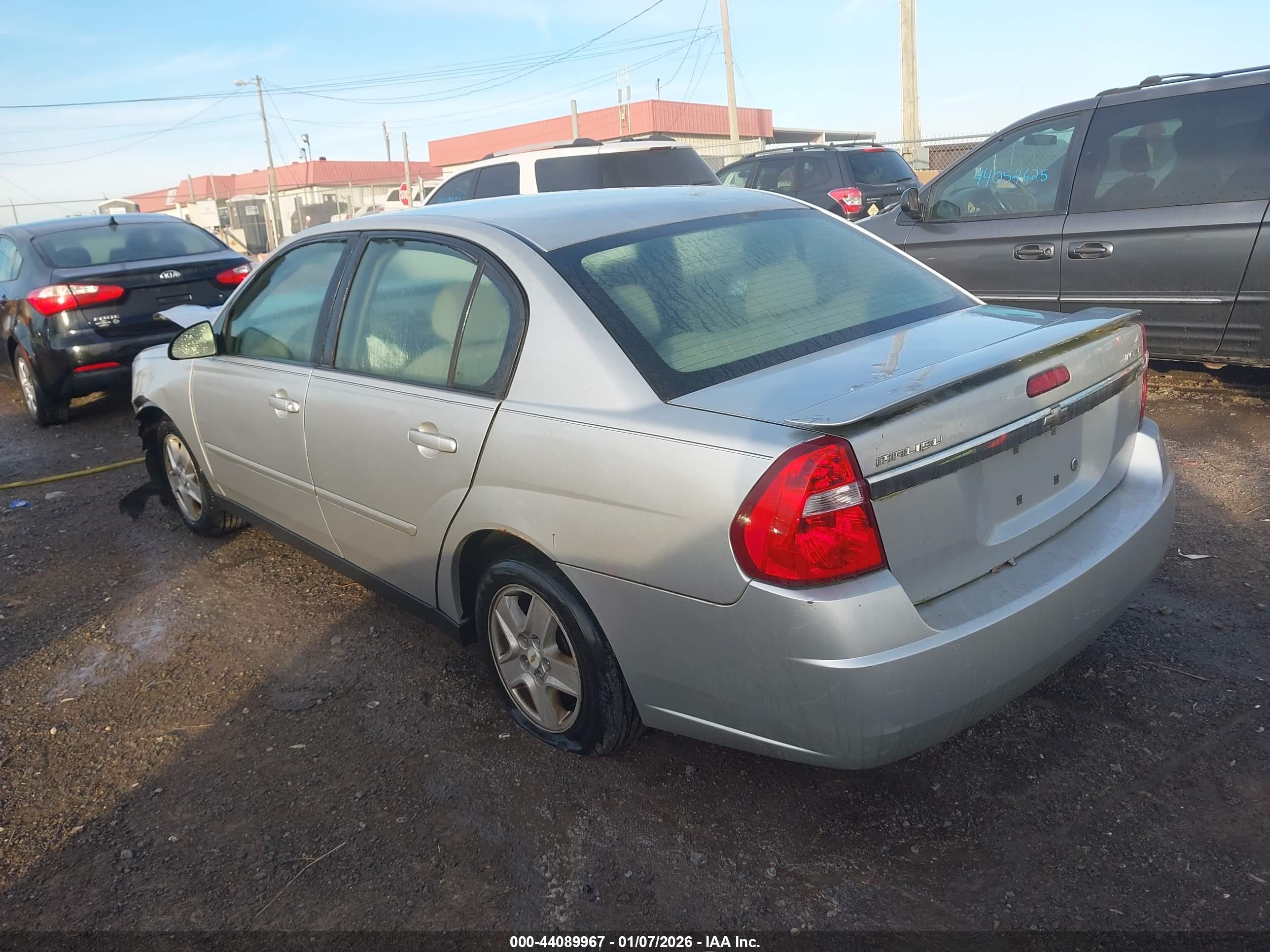 CHEVROLET MALIBU image 3