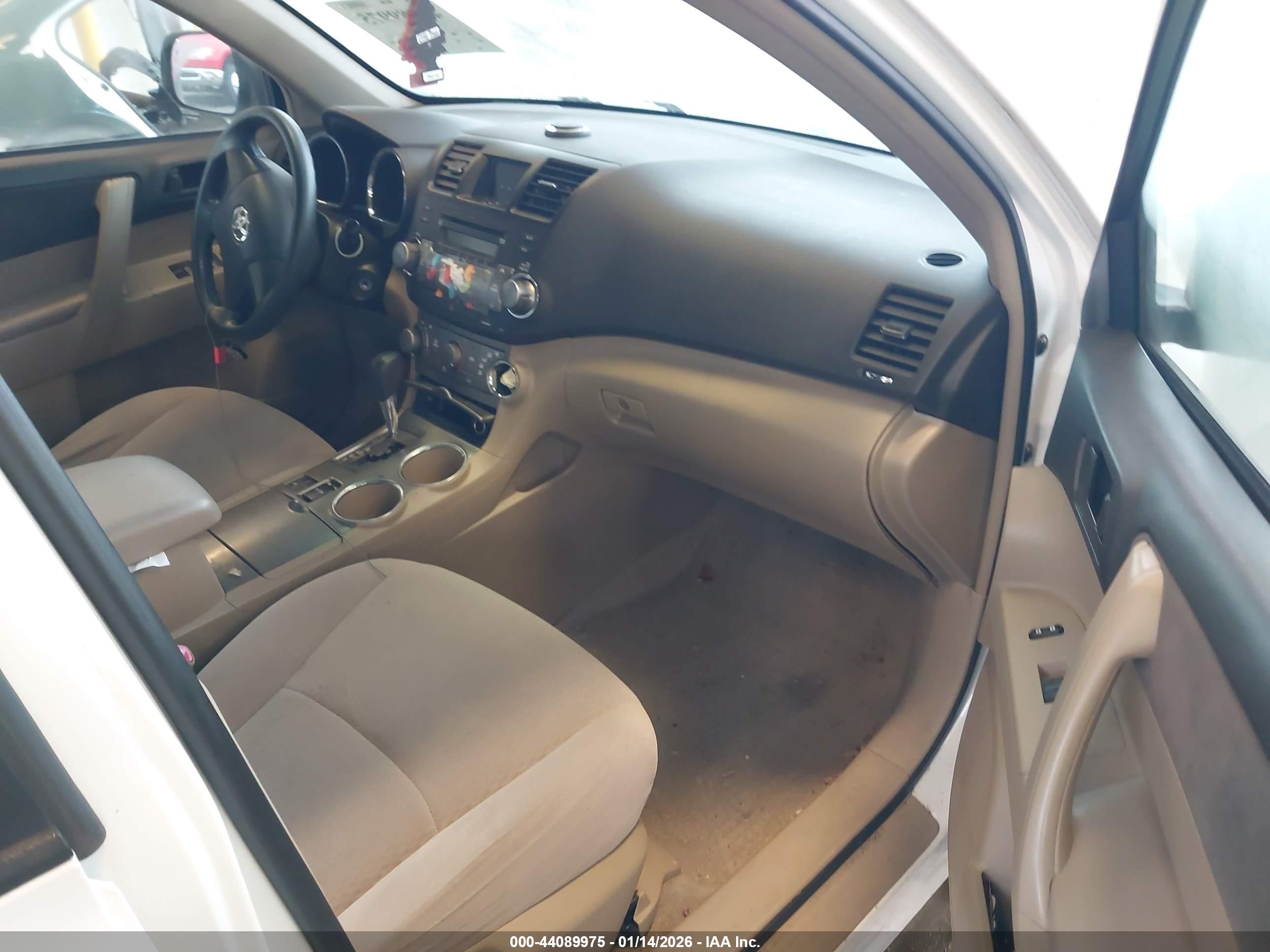 TOYOTA HIGHLANDER image 5