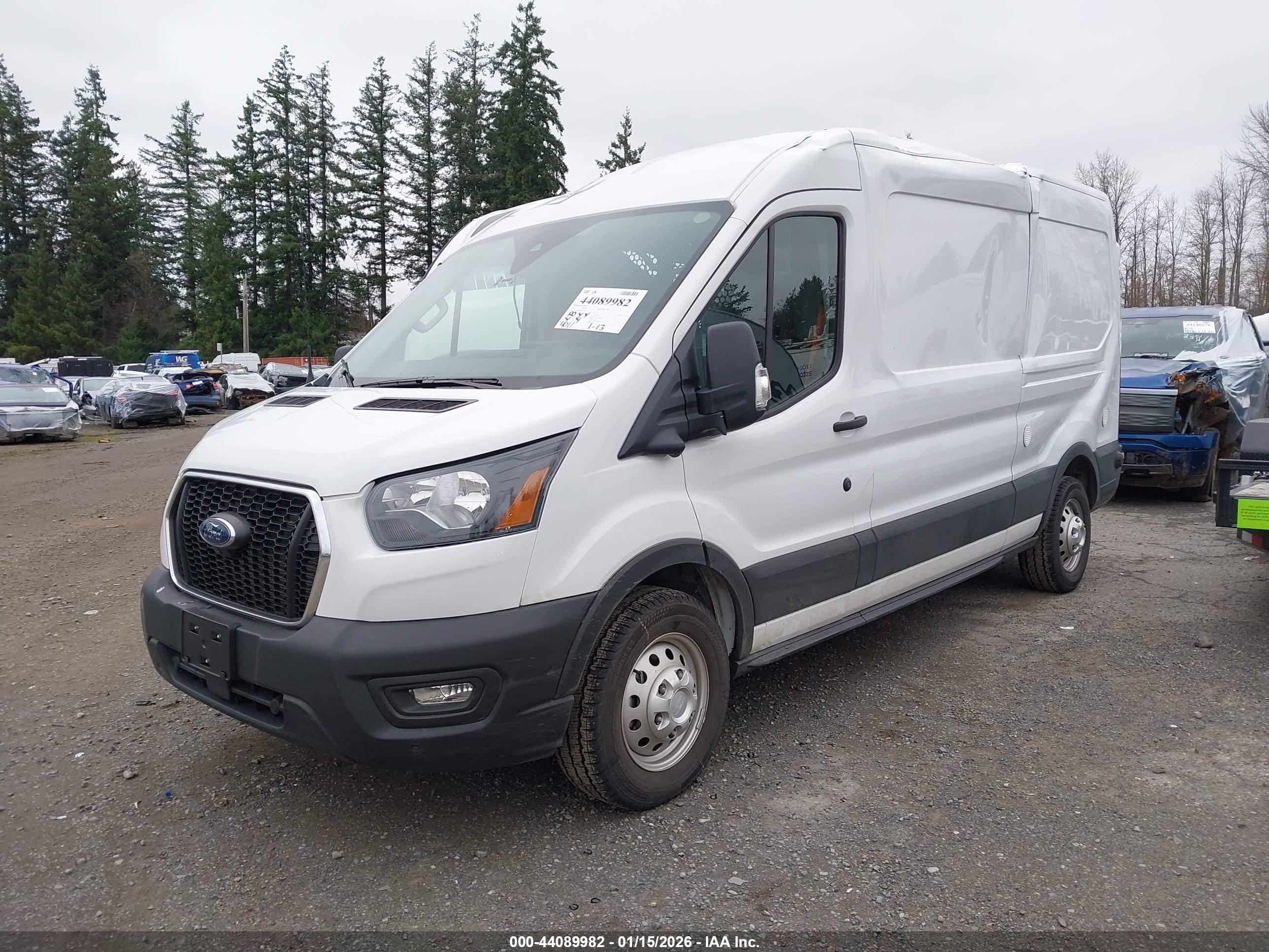 FORD TRANSIT-350 image 2
