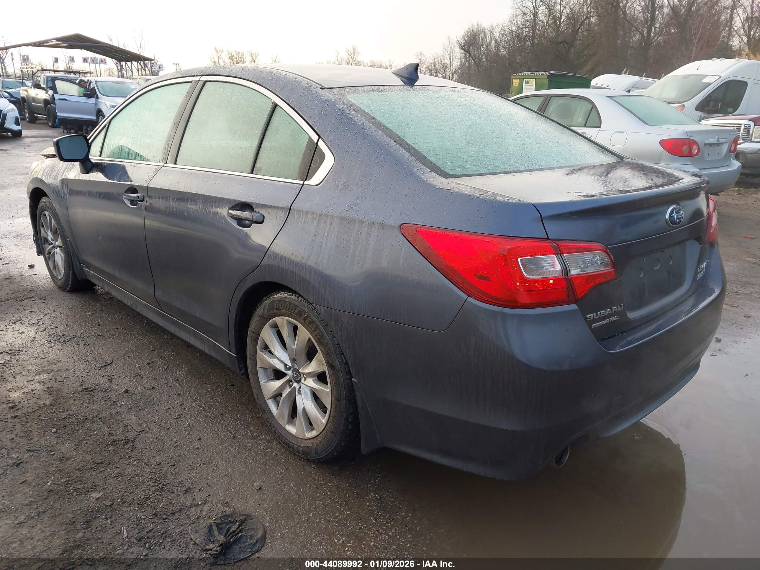 SUBARU LEGACY image 3