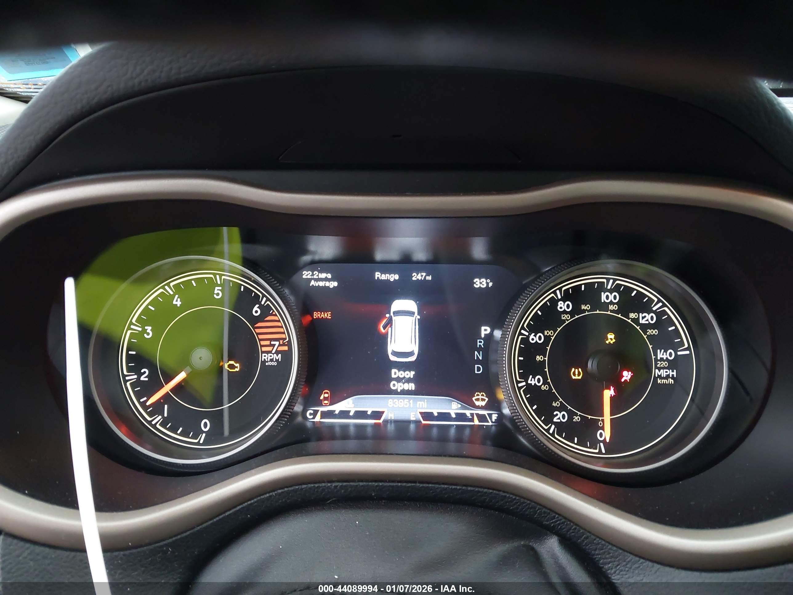 JEEP CHEROKEE image 7