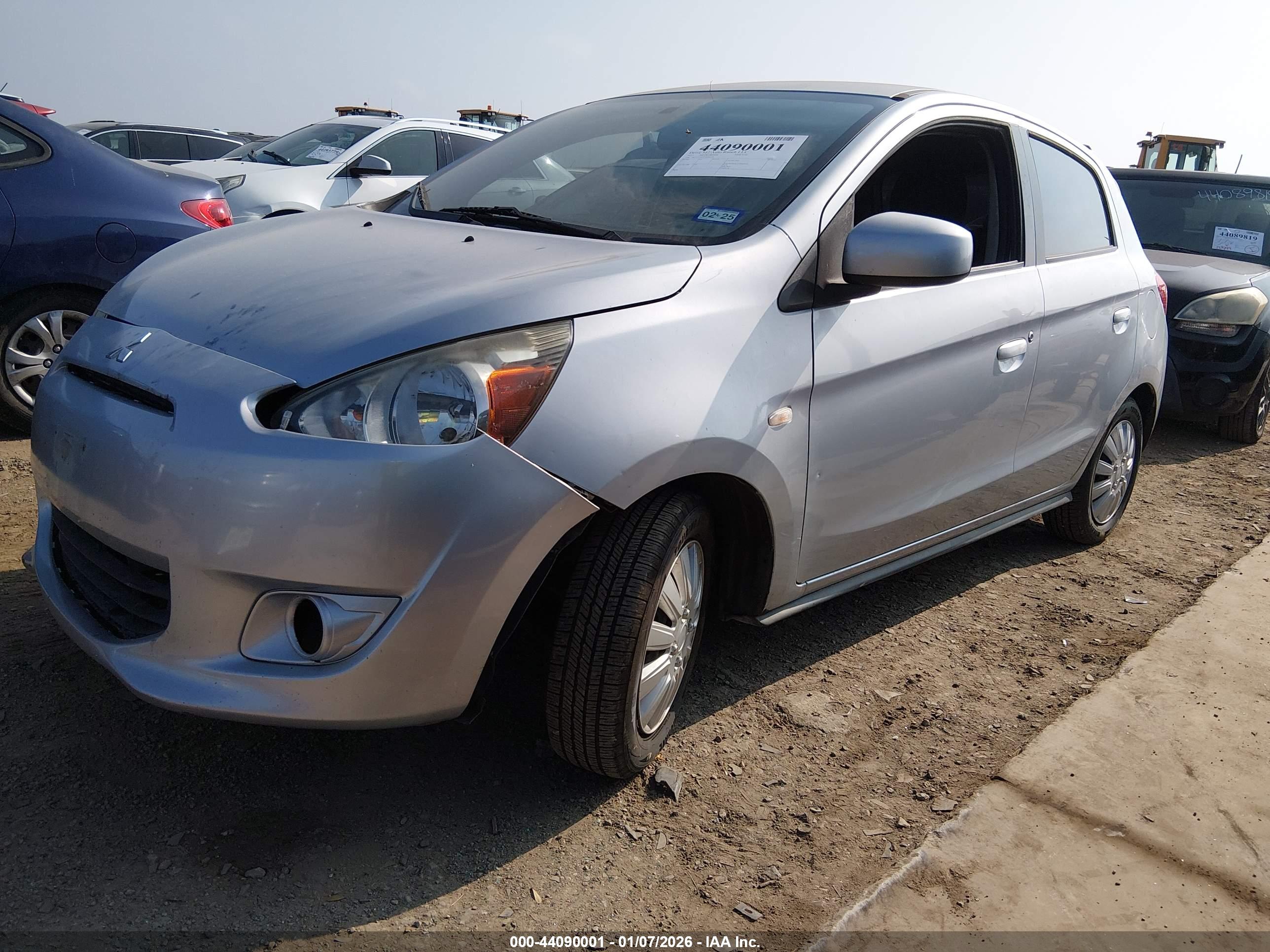 MITSUBISHI MIRAGE image 2