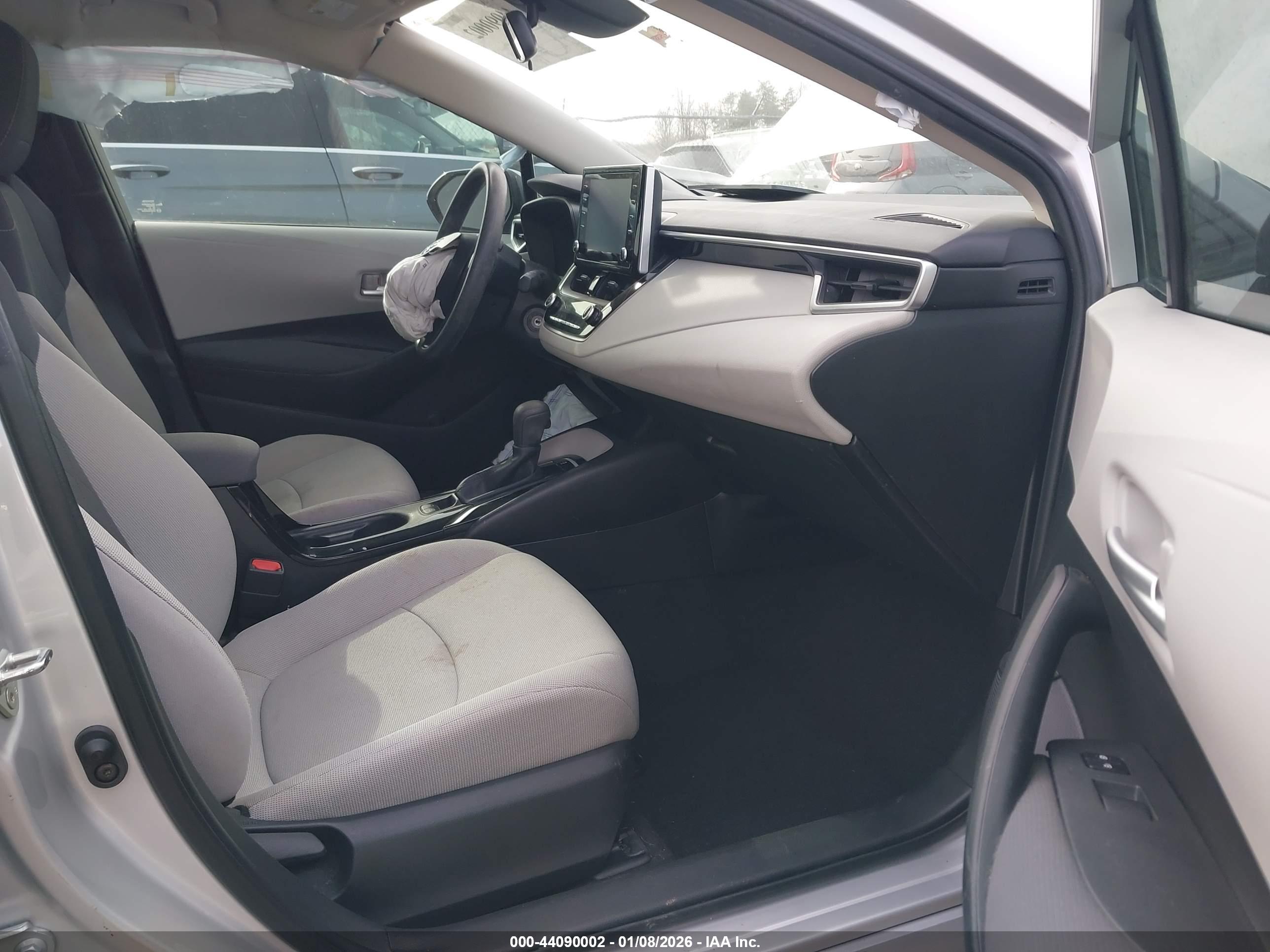 TOYOTA COROLLA image 5
