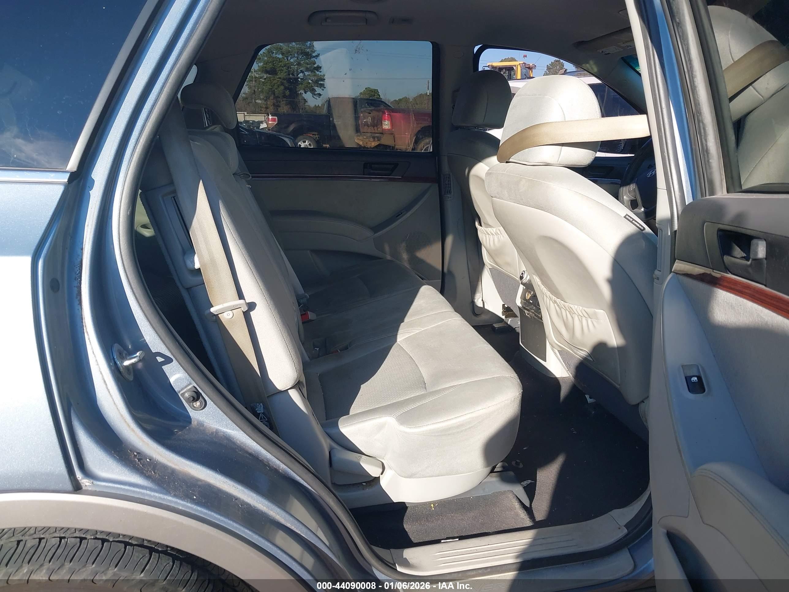 HYUNDAI VERACRUZ image 8