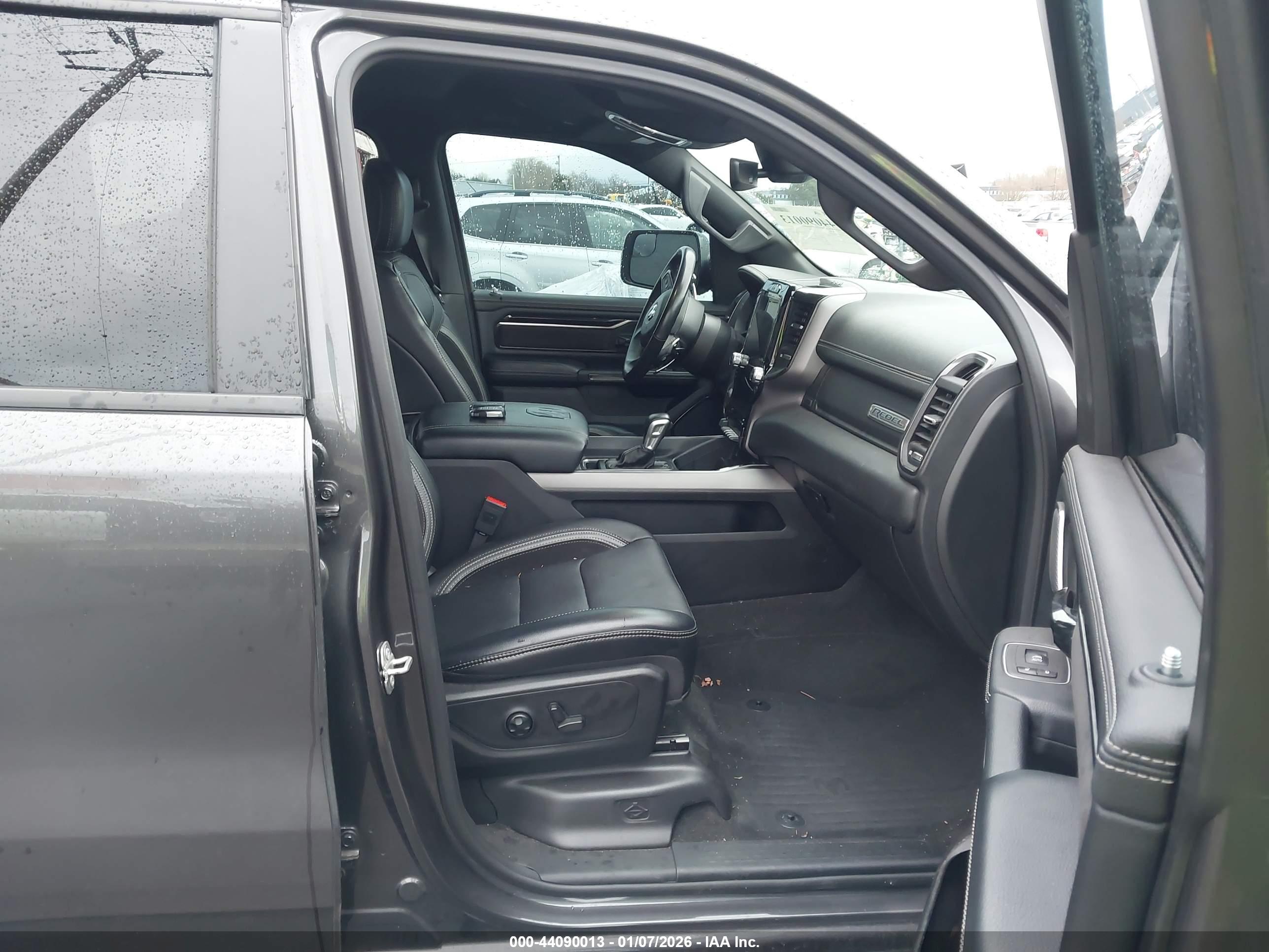 RAM 1500 image 5