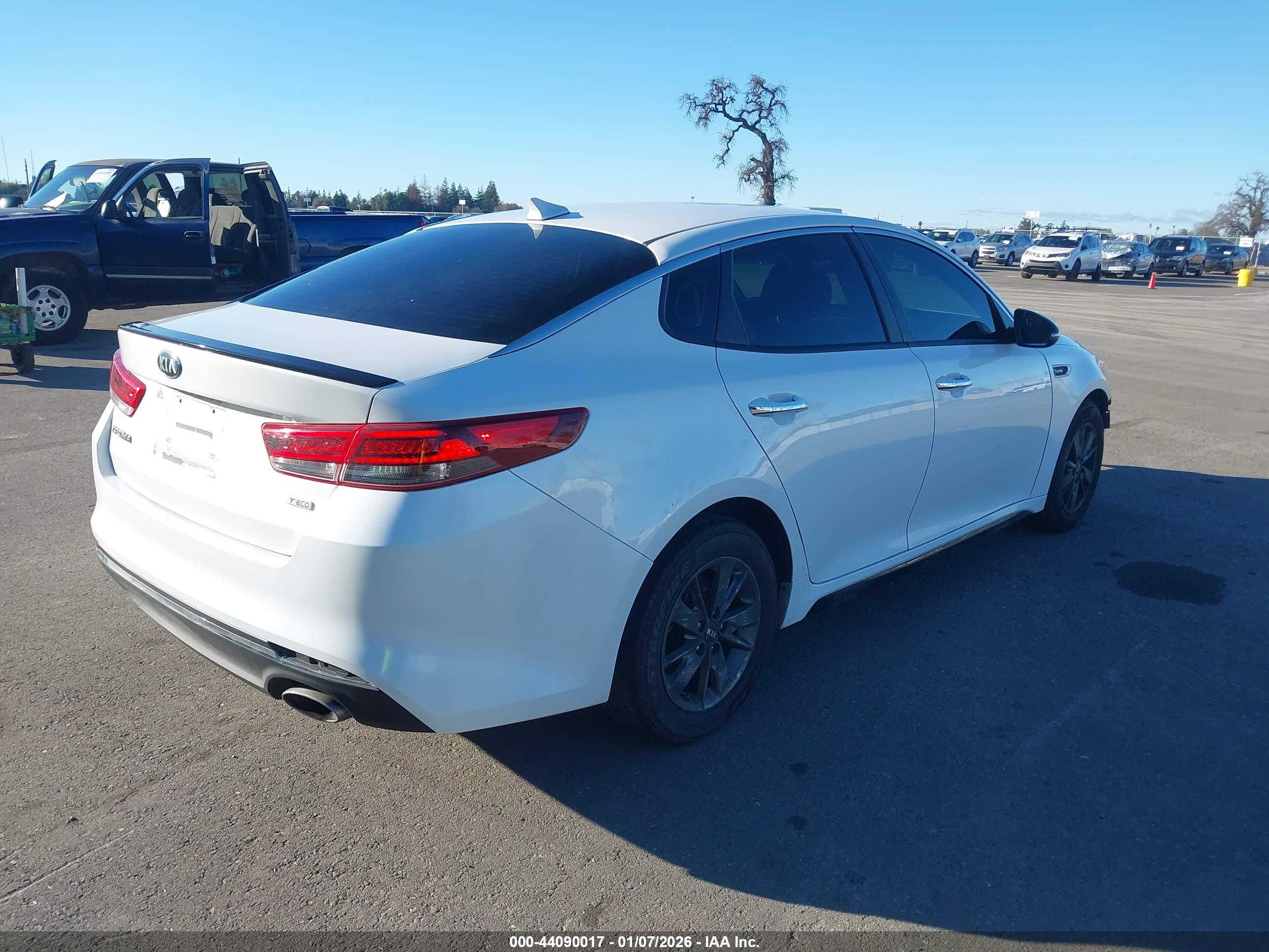 KIA OPTIMA image 4
