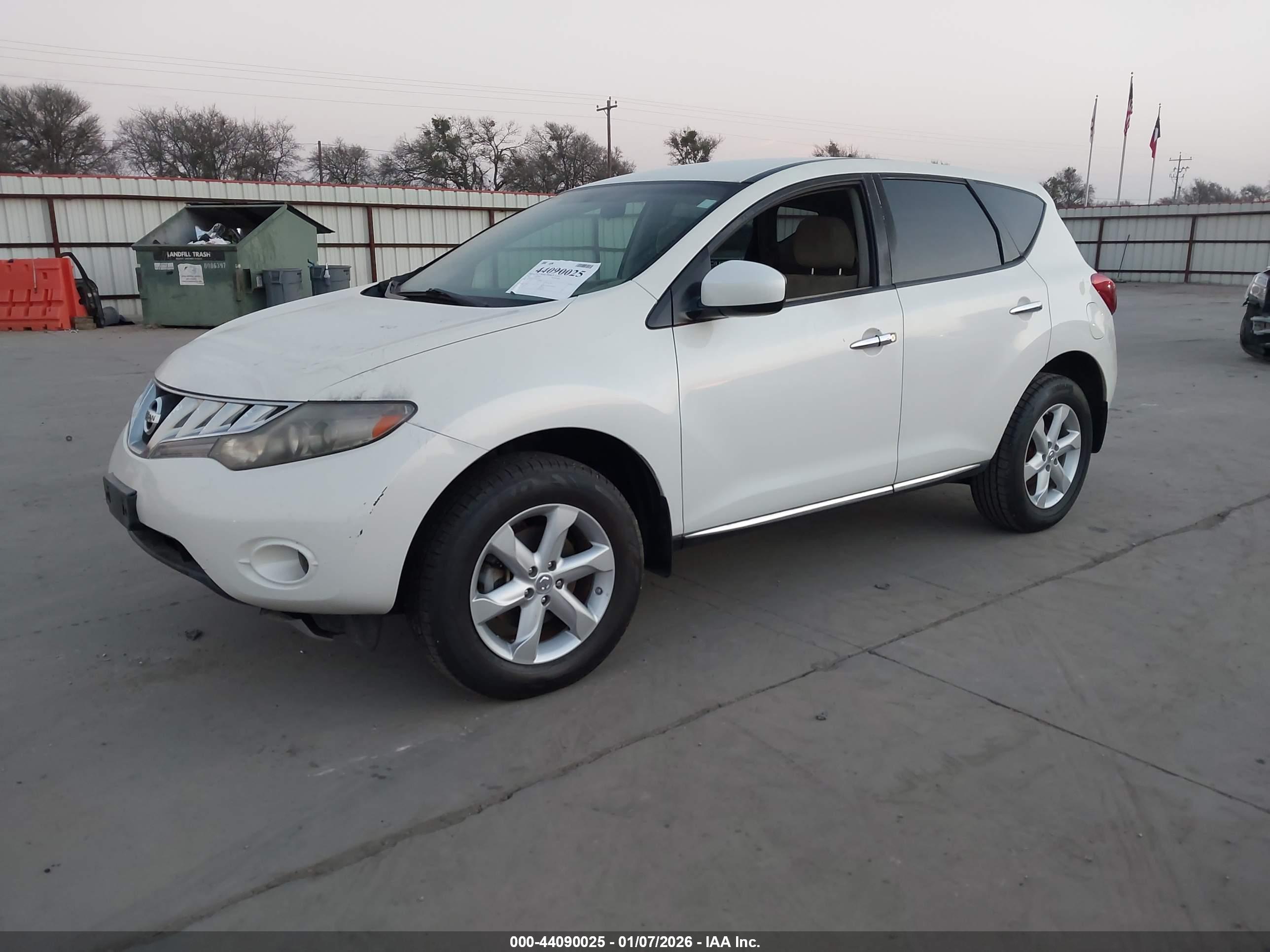NISSAN MURANO image 2