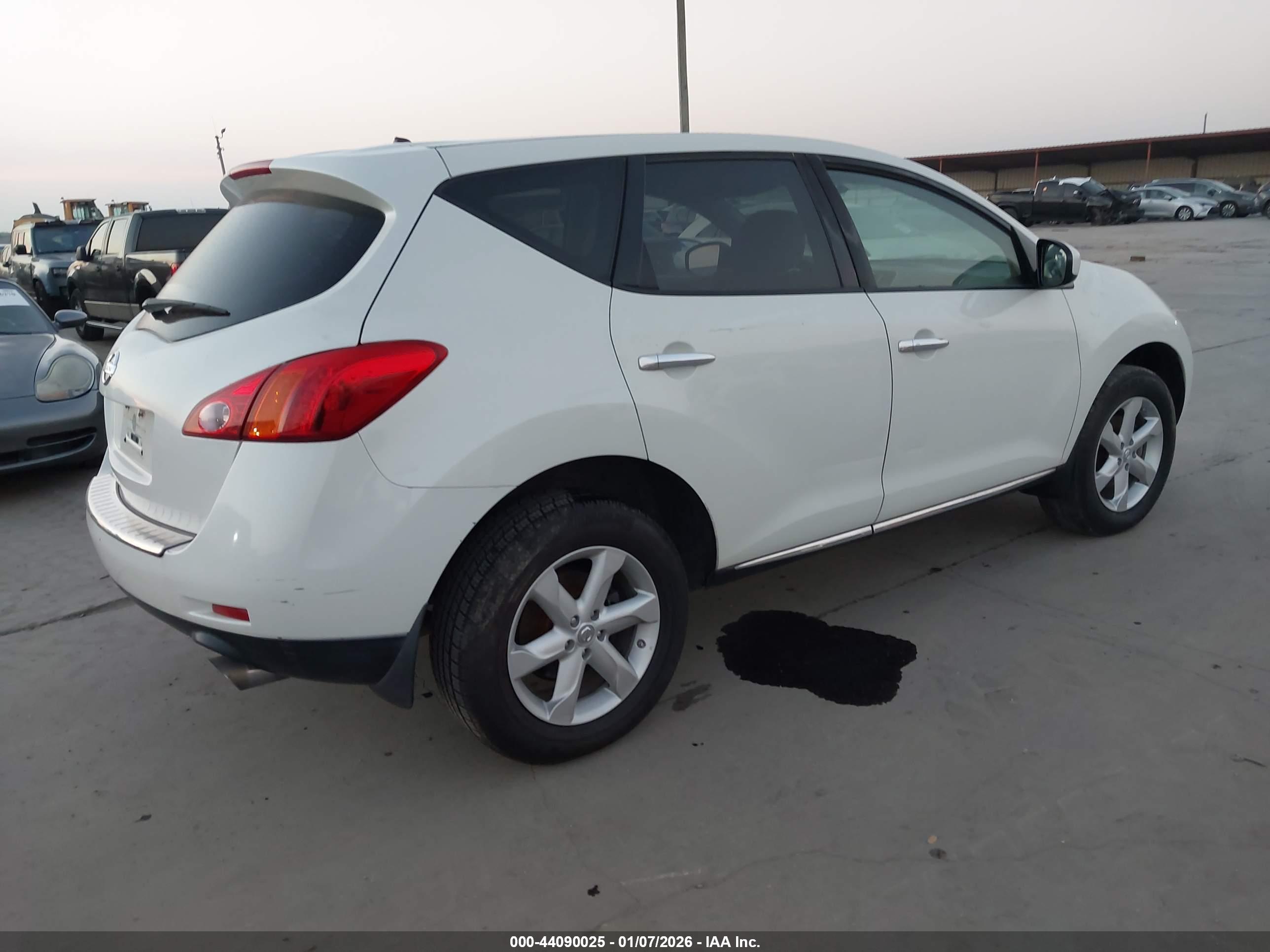 NISSAN MURANO image 4