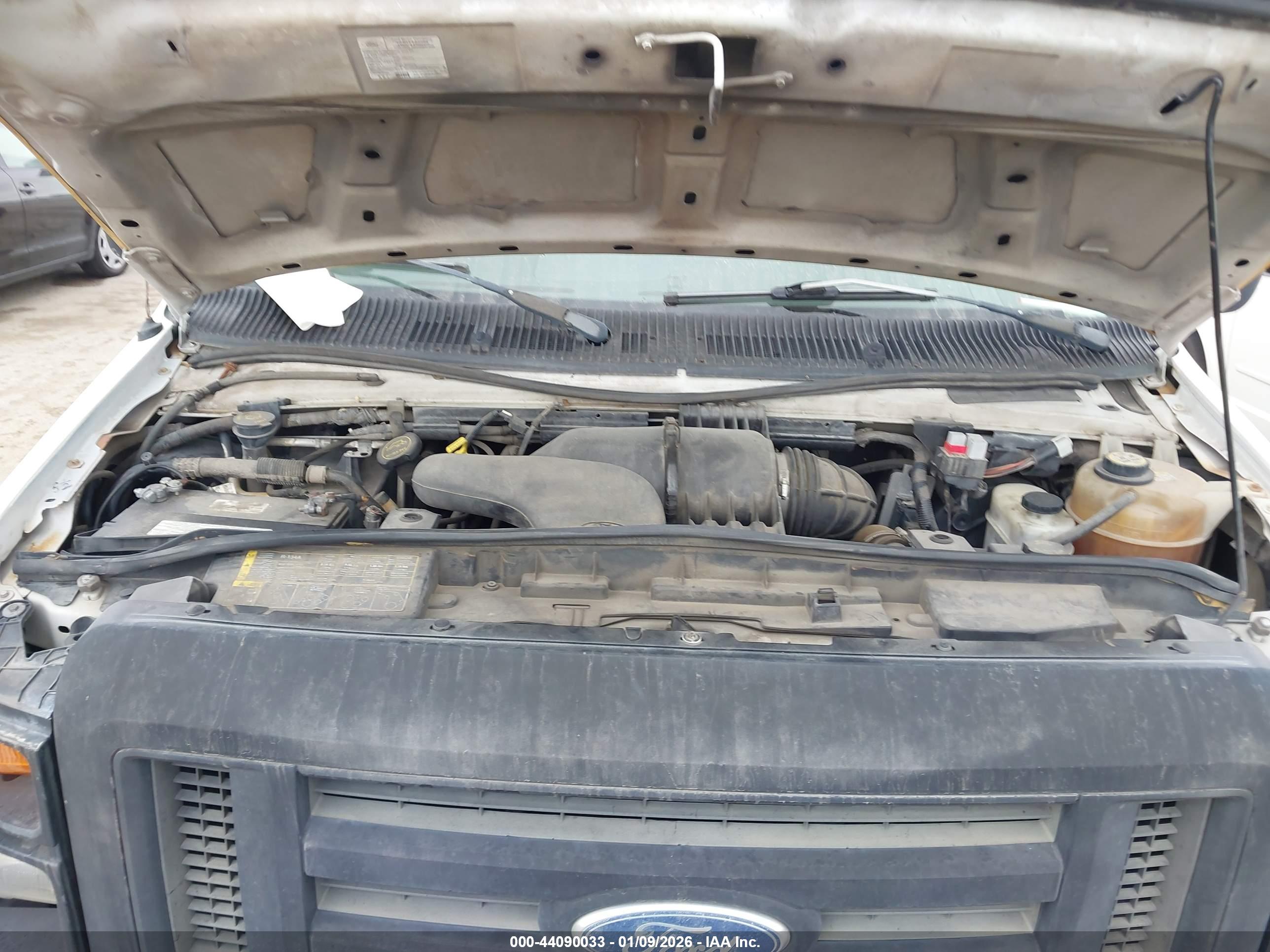 FORD E-250 image 10
