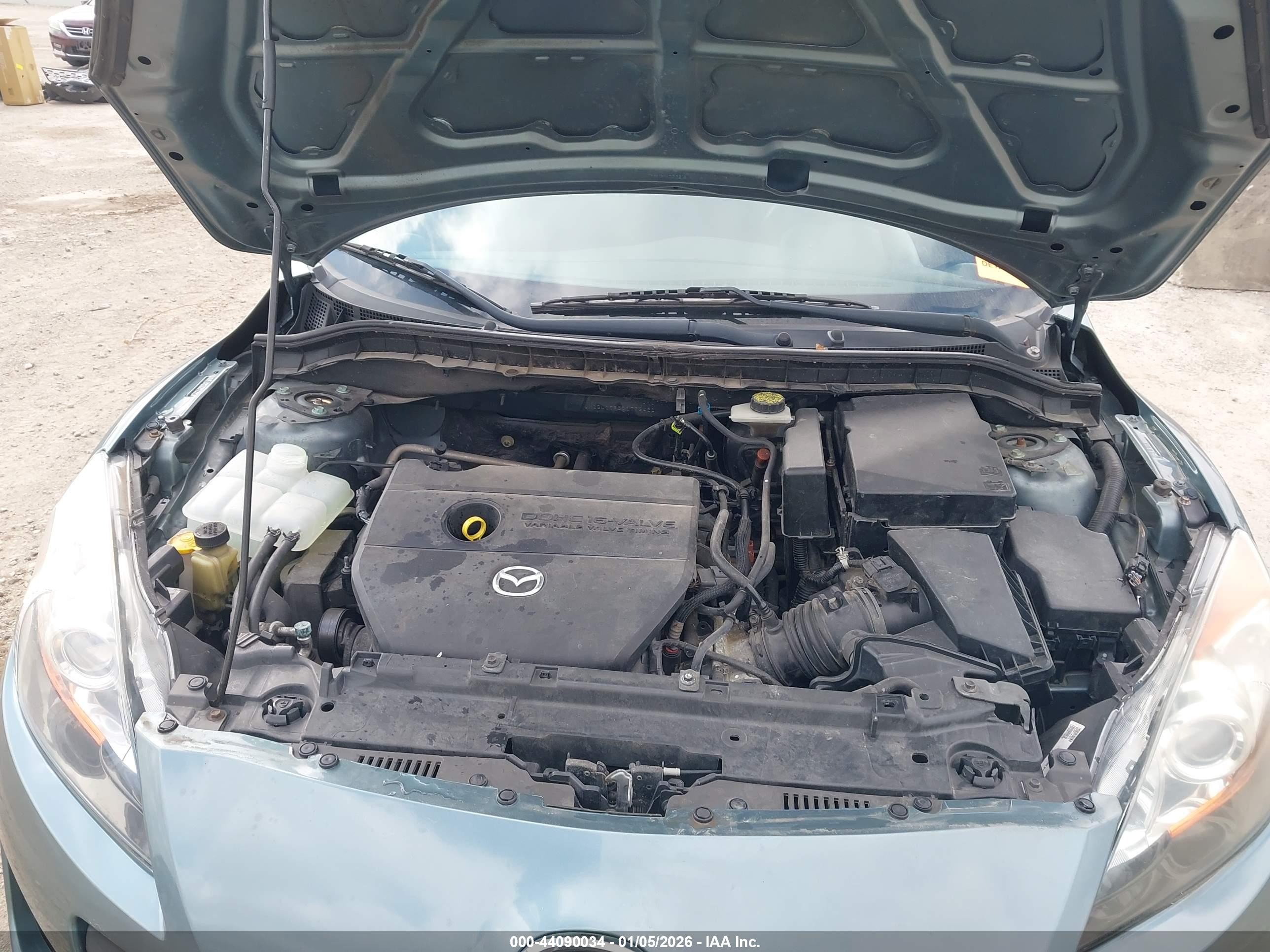 MAZDA MAZDA3 image 10