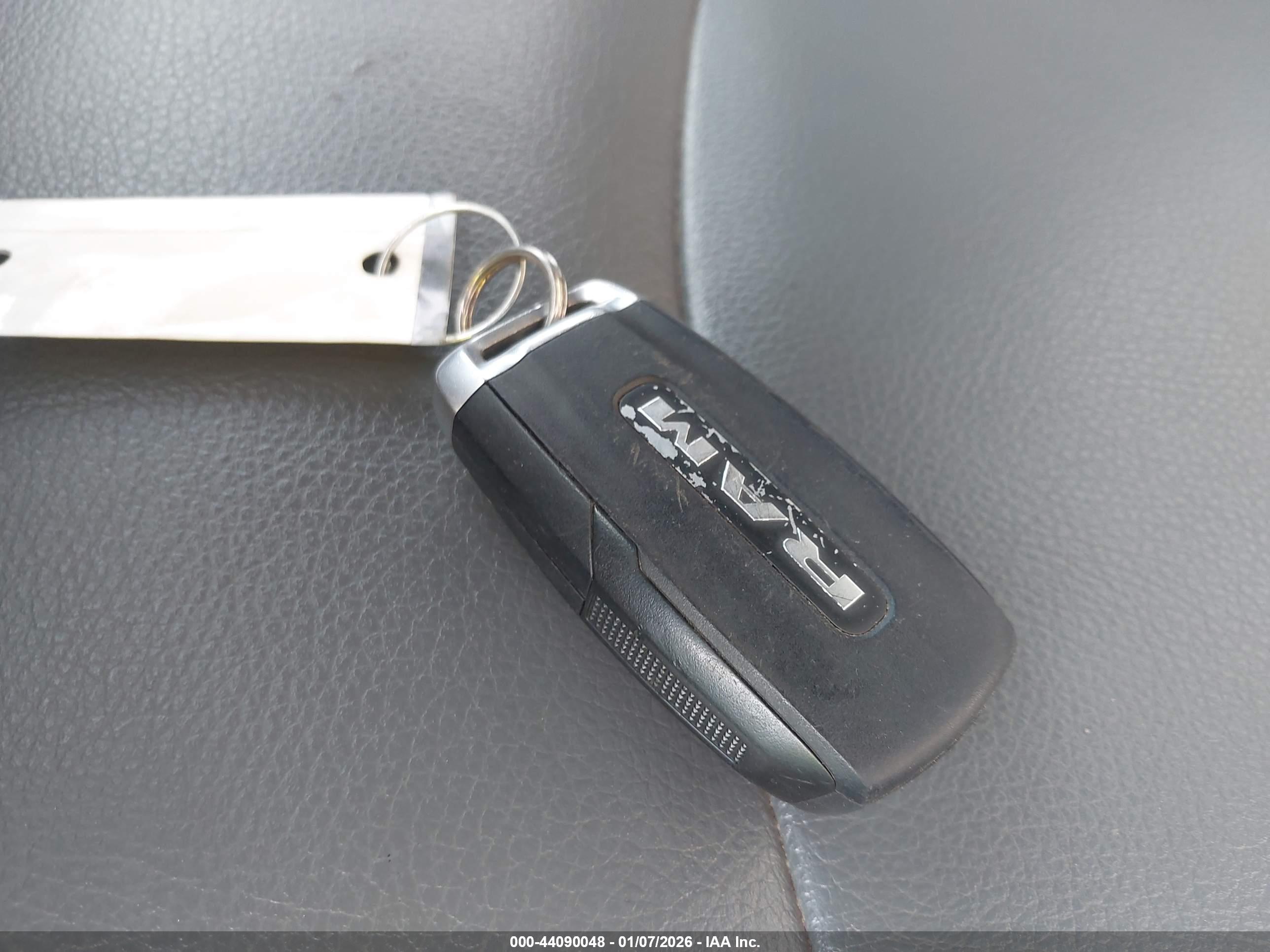 RAM 2500 image 11