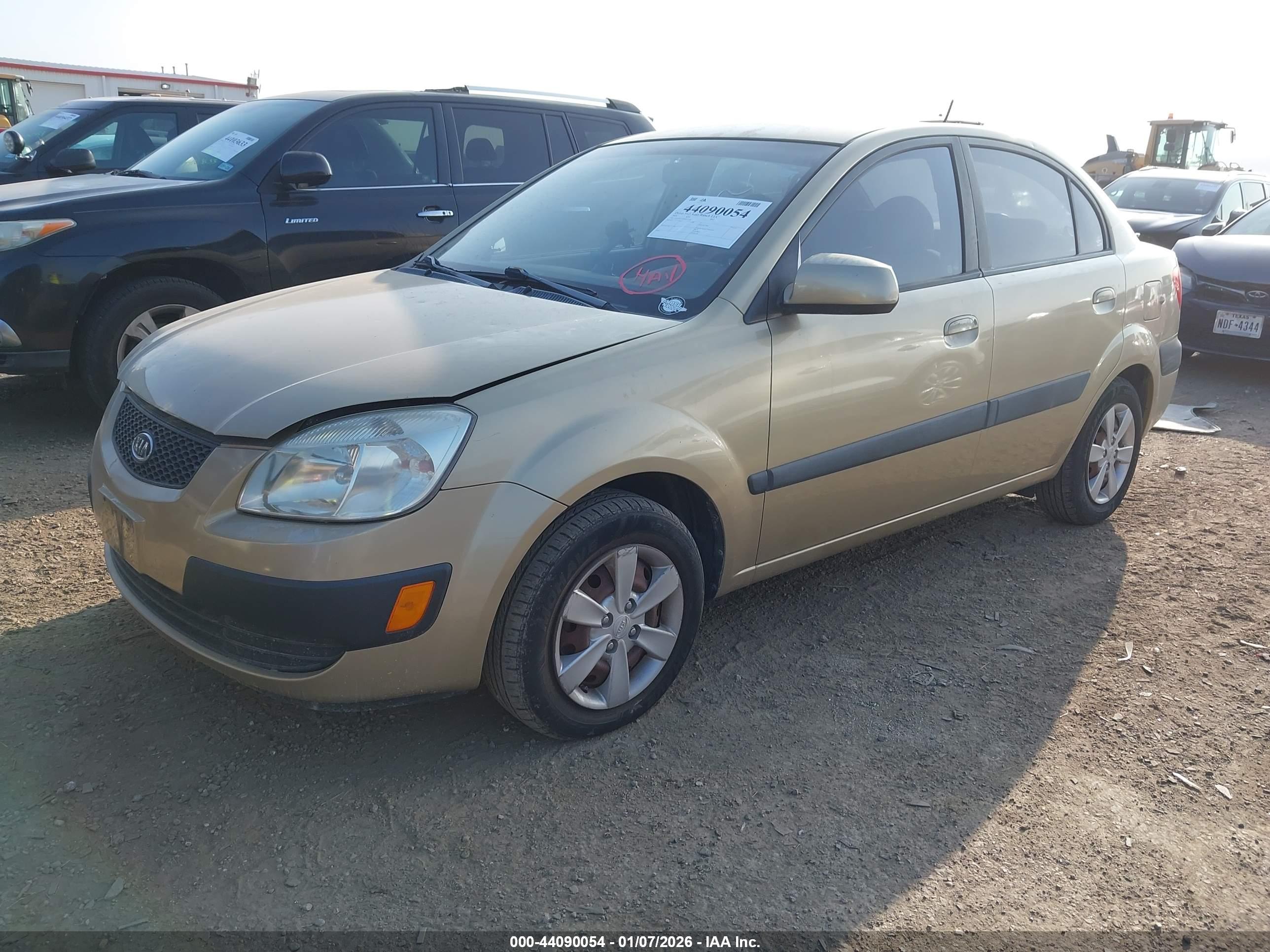 KIA RIO image 2