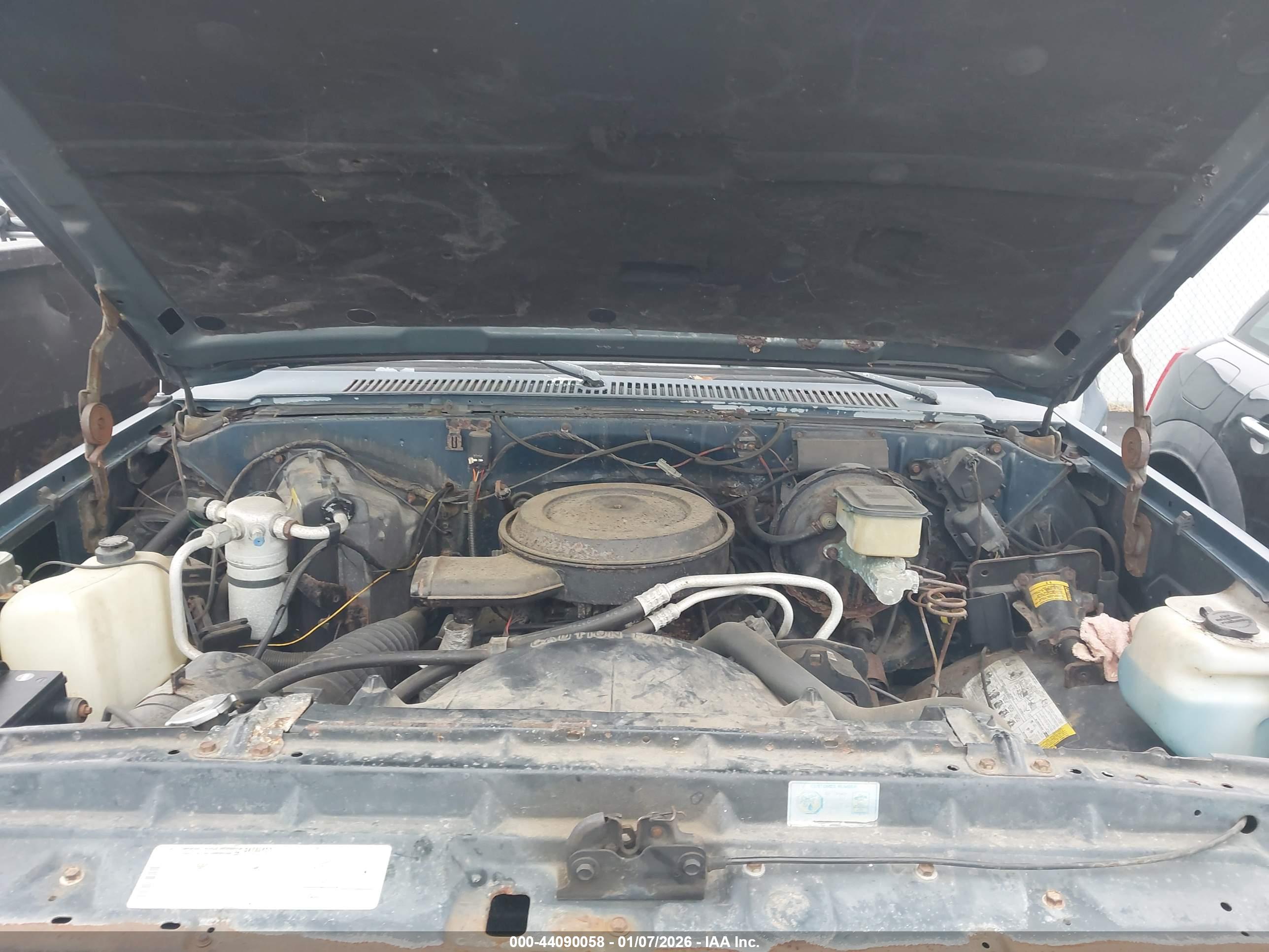CHEVROLET BLAZER image 10
