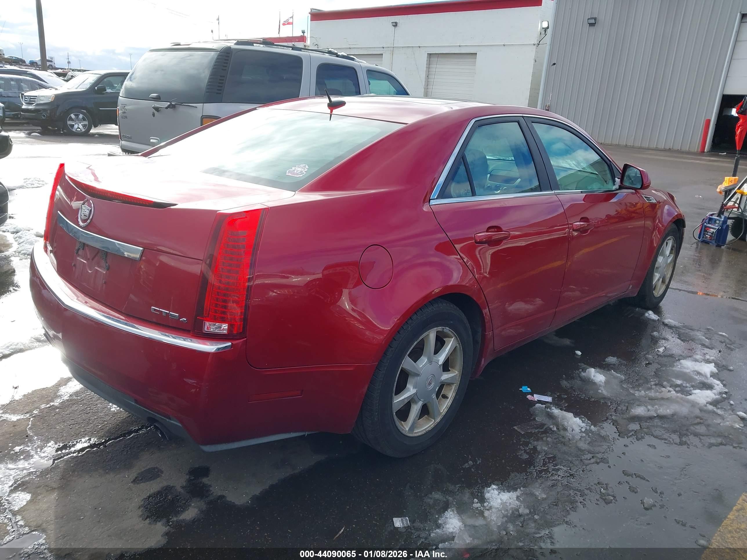 CADILLAC CTS image 4