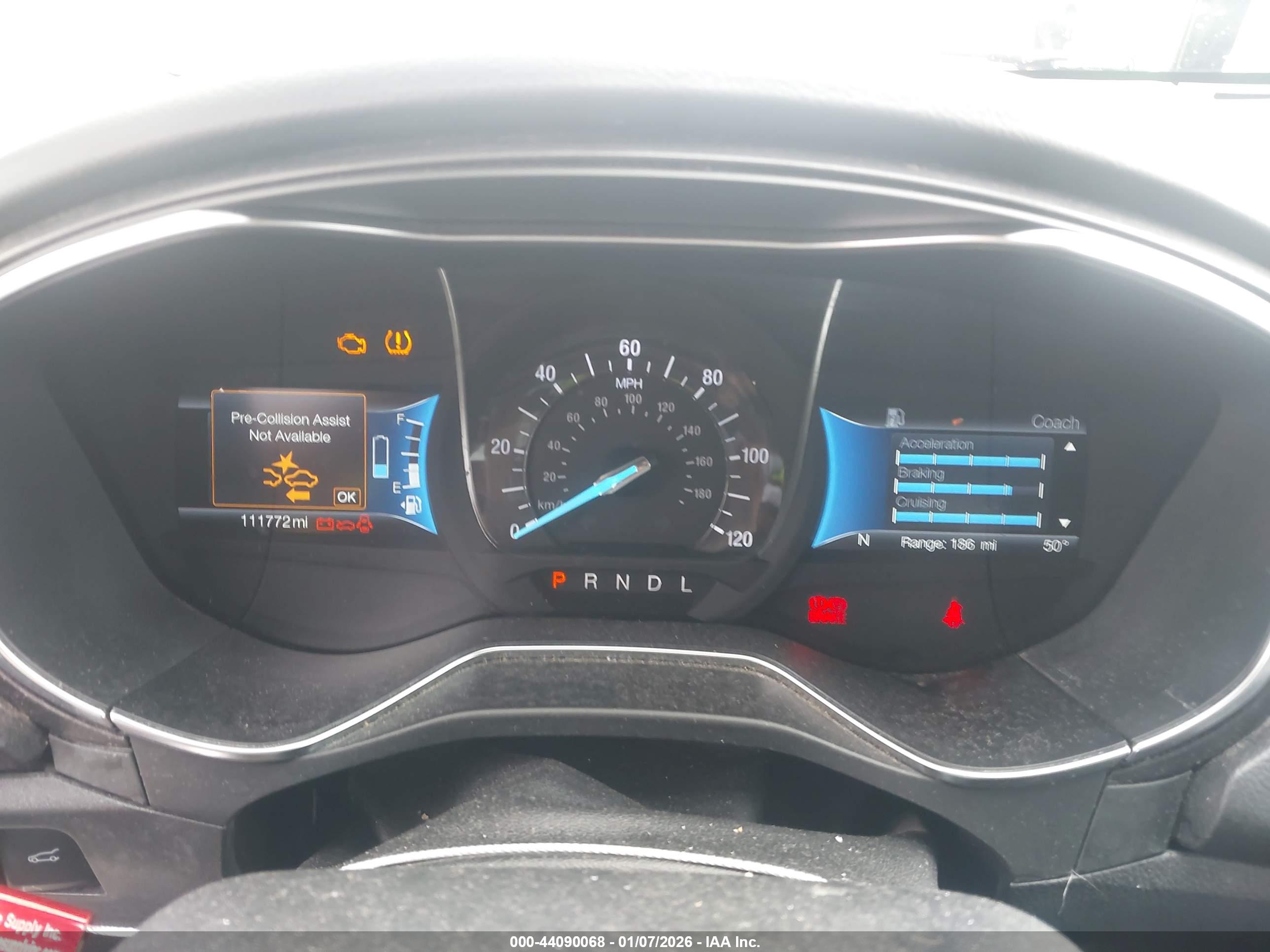 FORD FUSION image 7