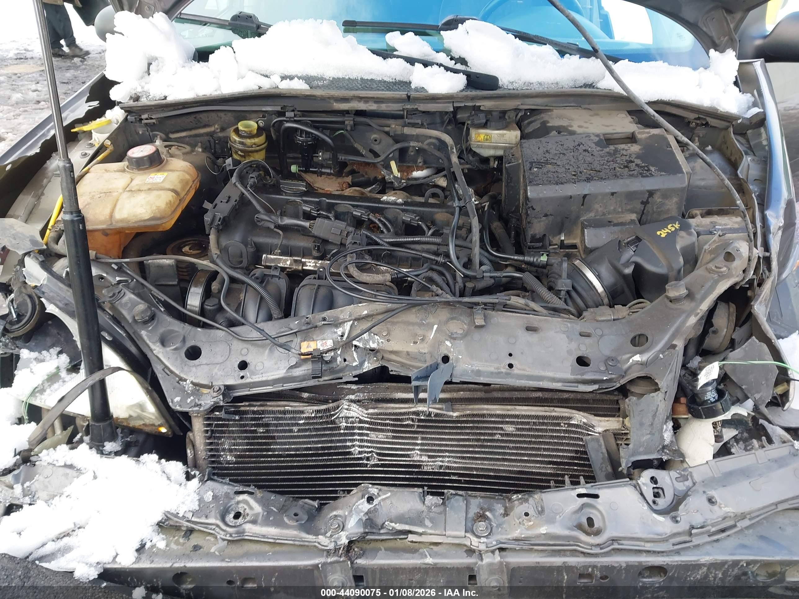 FORD FOCUS image 10