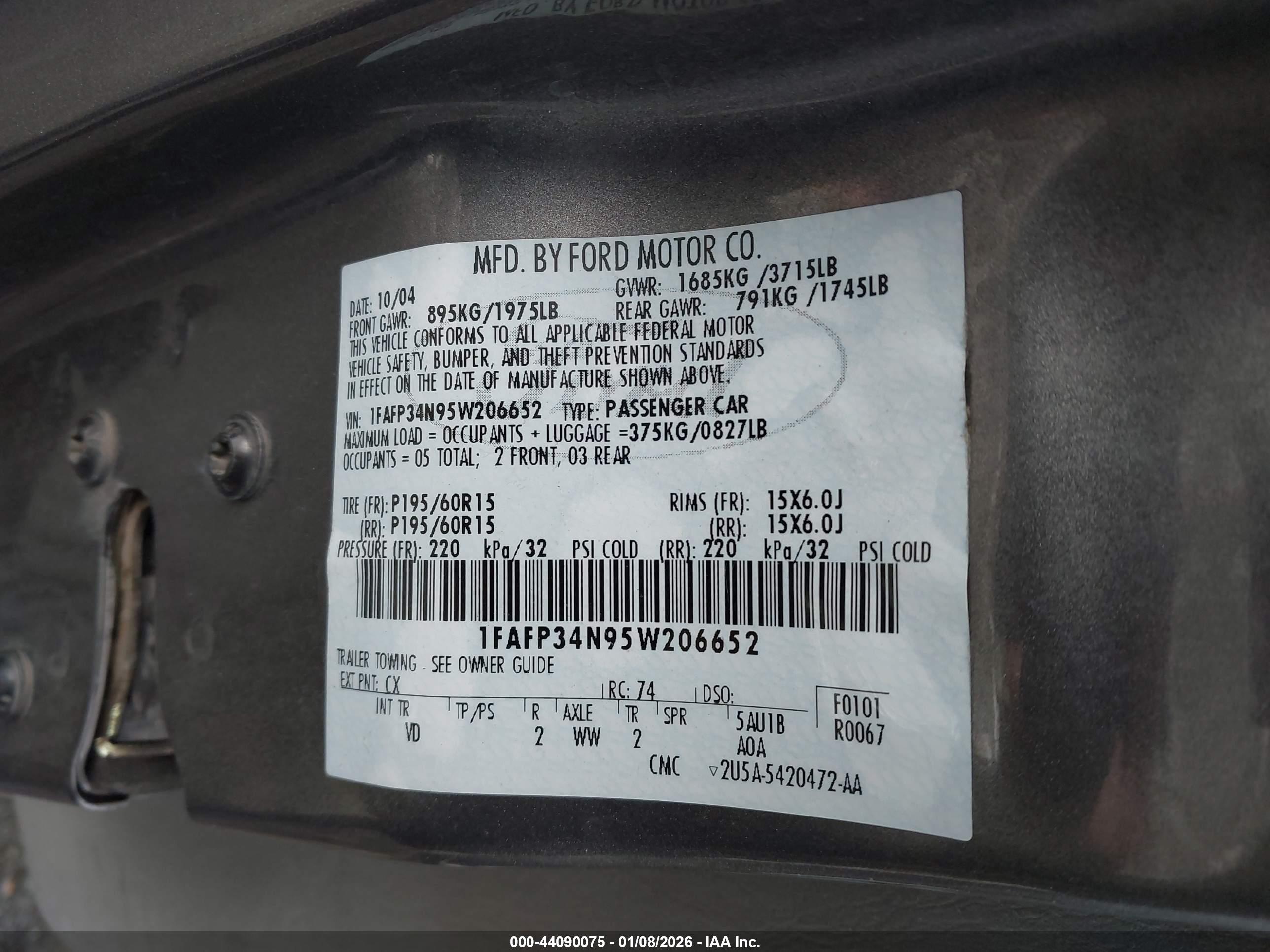 FORD FOCUS image 9