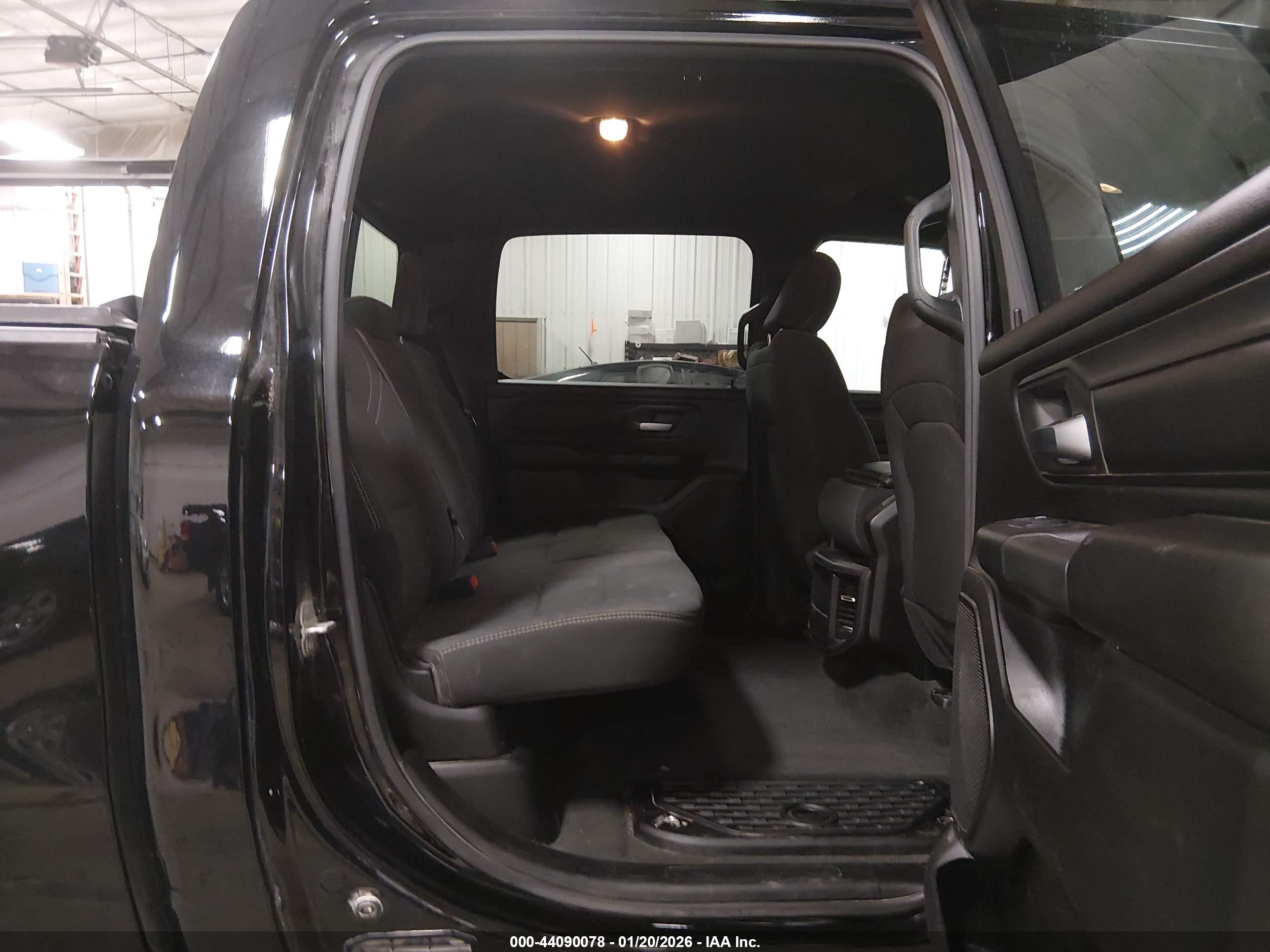 RAM 1500 image 8