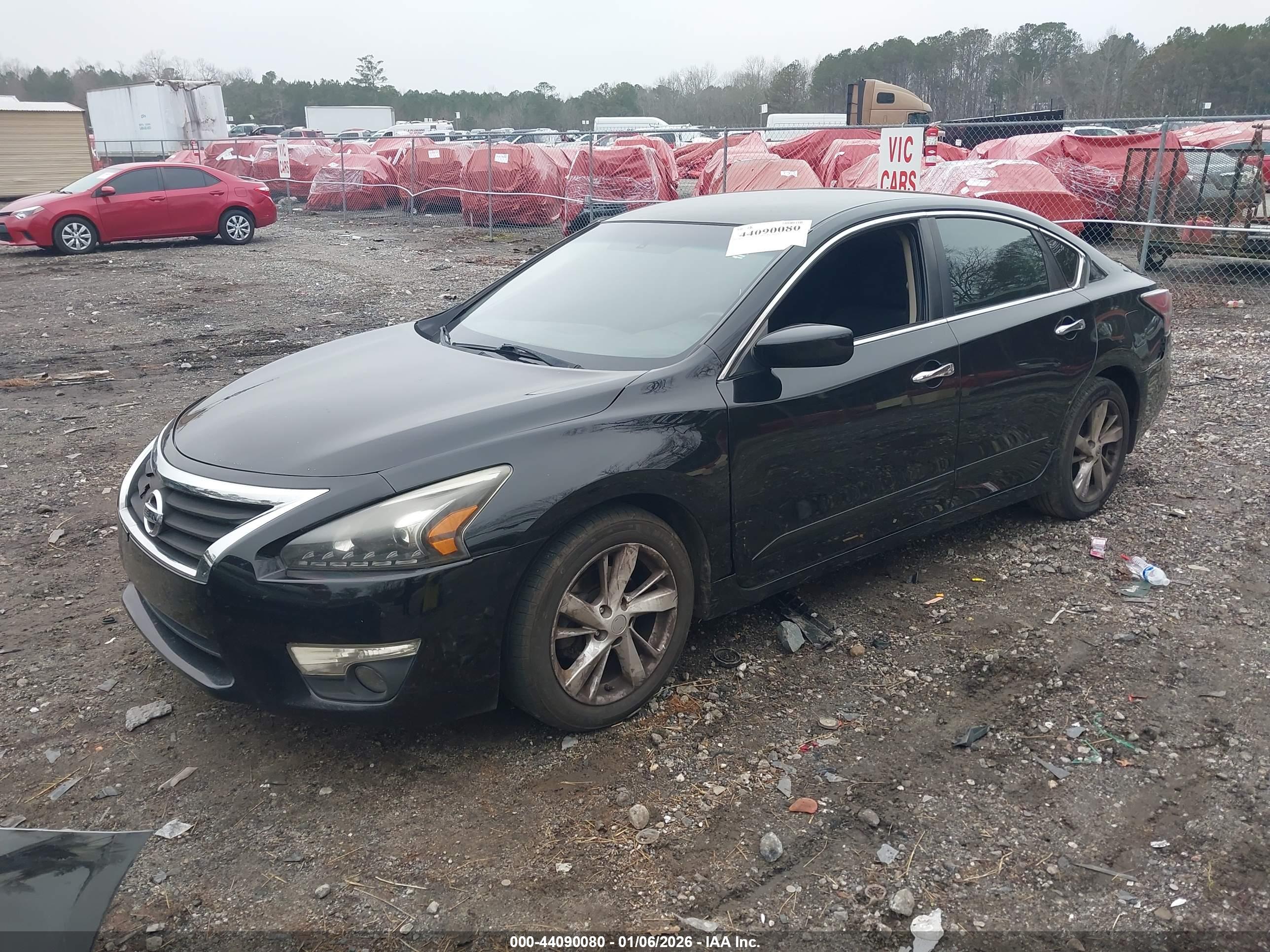 NISSAN ALTIMA image 2