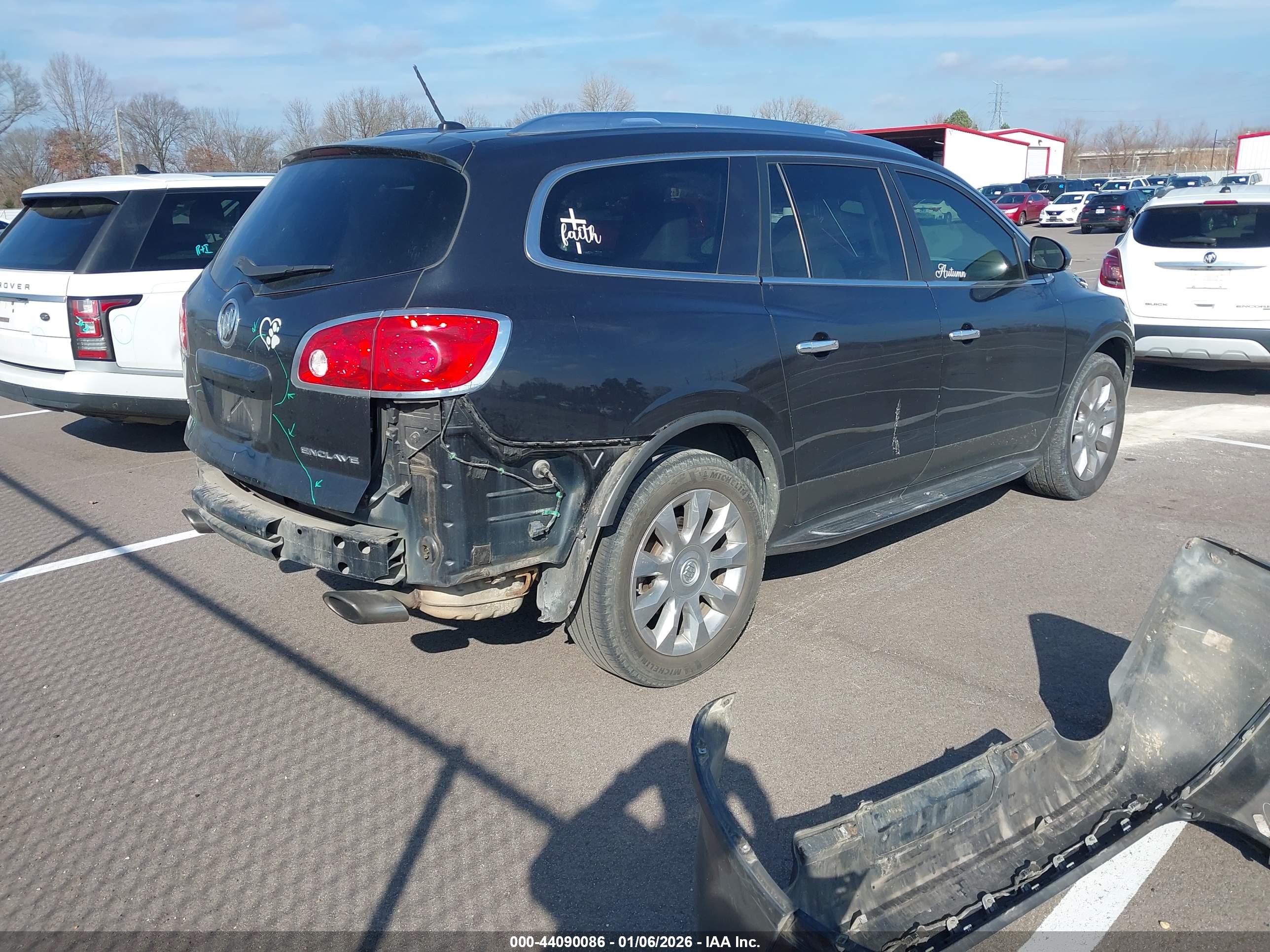 BUICK ENCLAVE image 4
