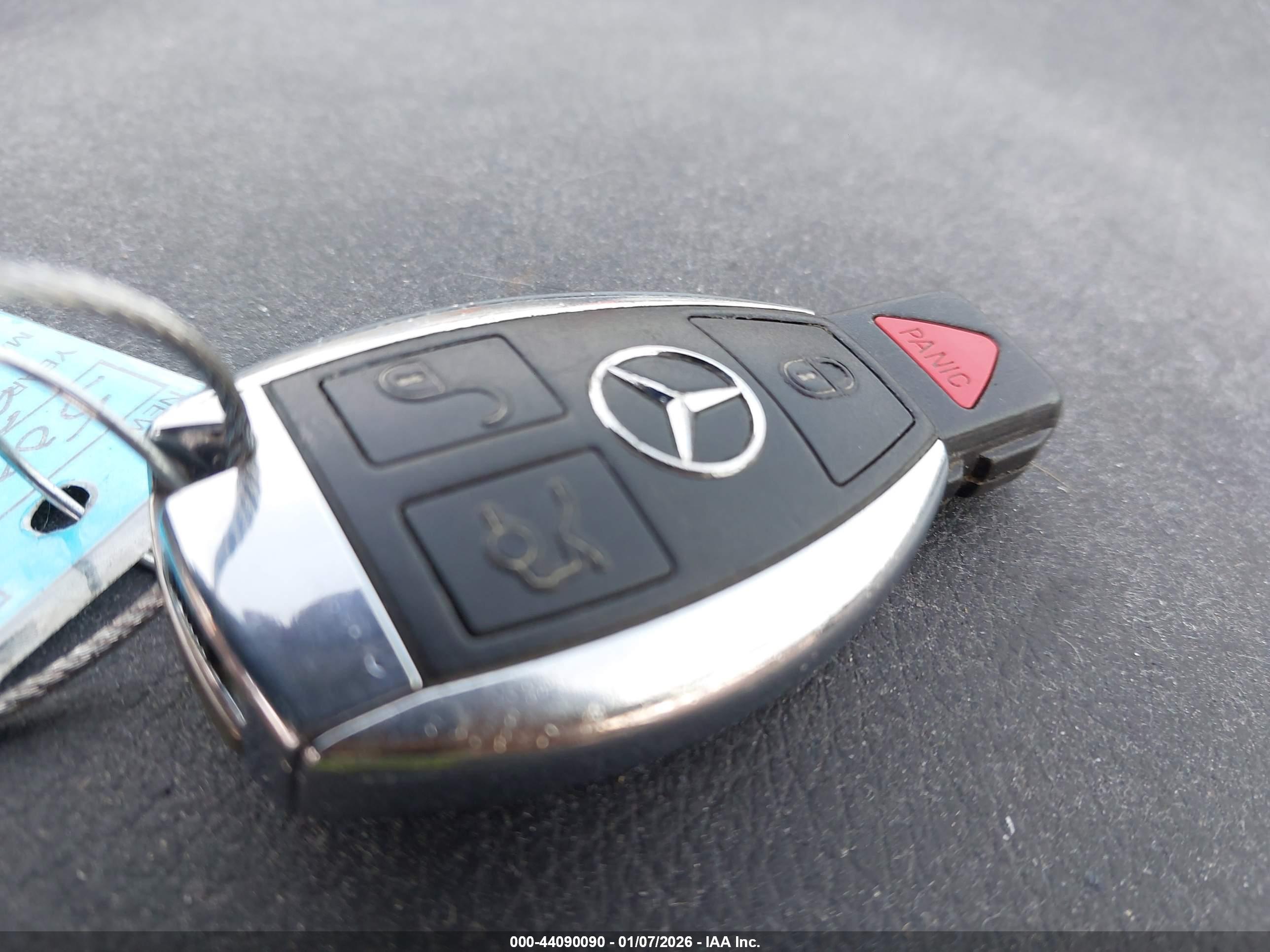 MERCEDES-BENZ CLA image 11
