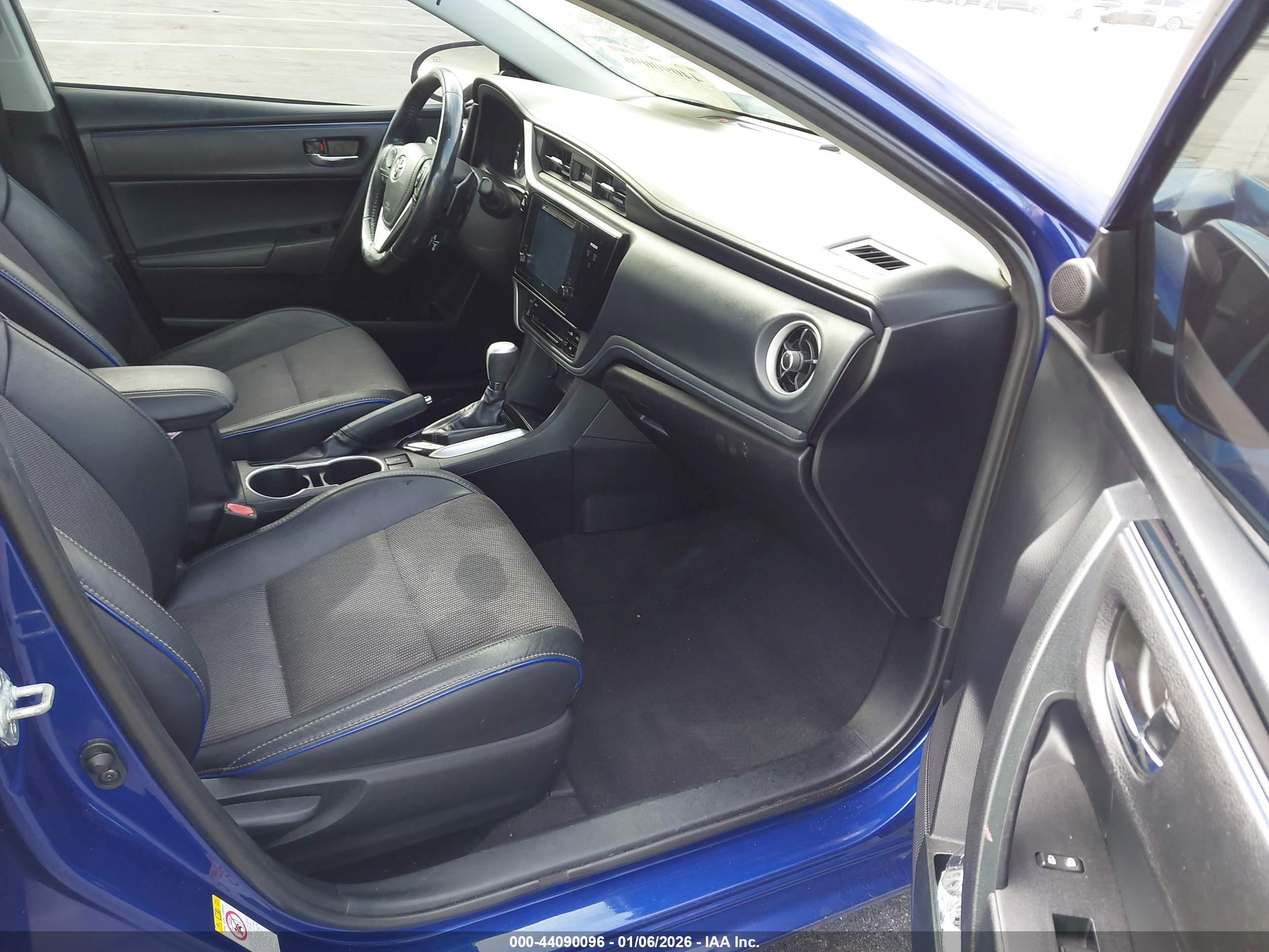 TOYOTA COROLLA image 5