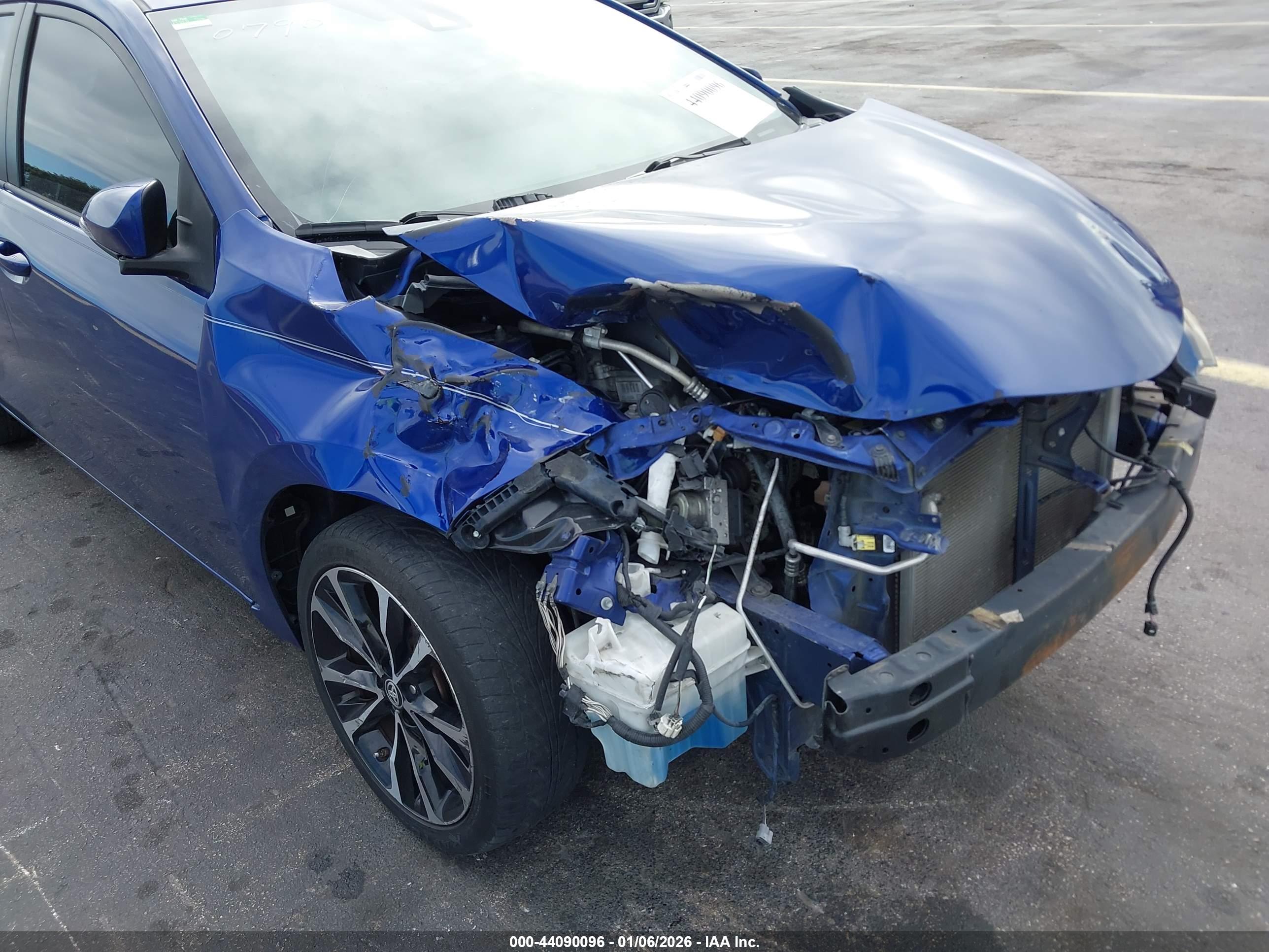 TOYOTA COROLLA image 6