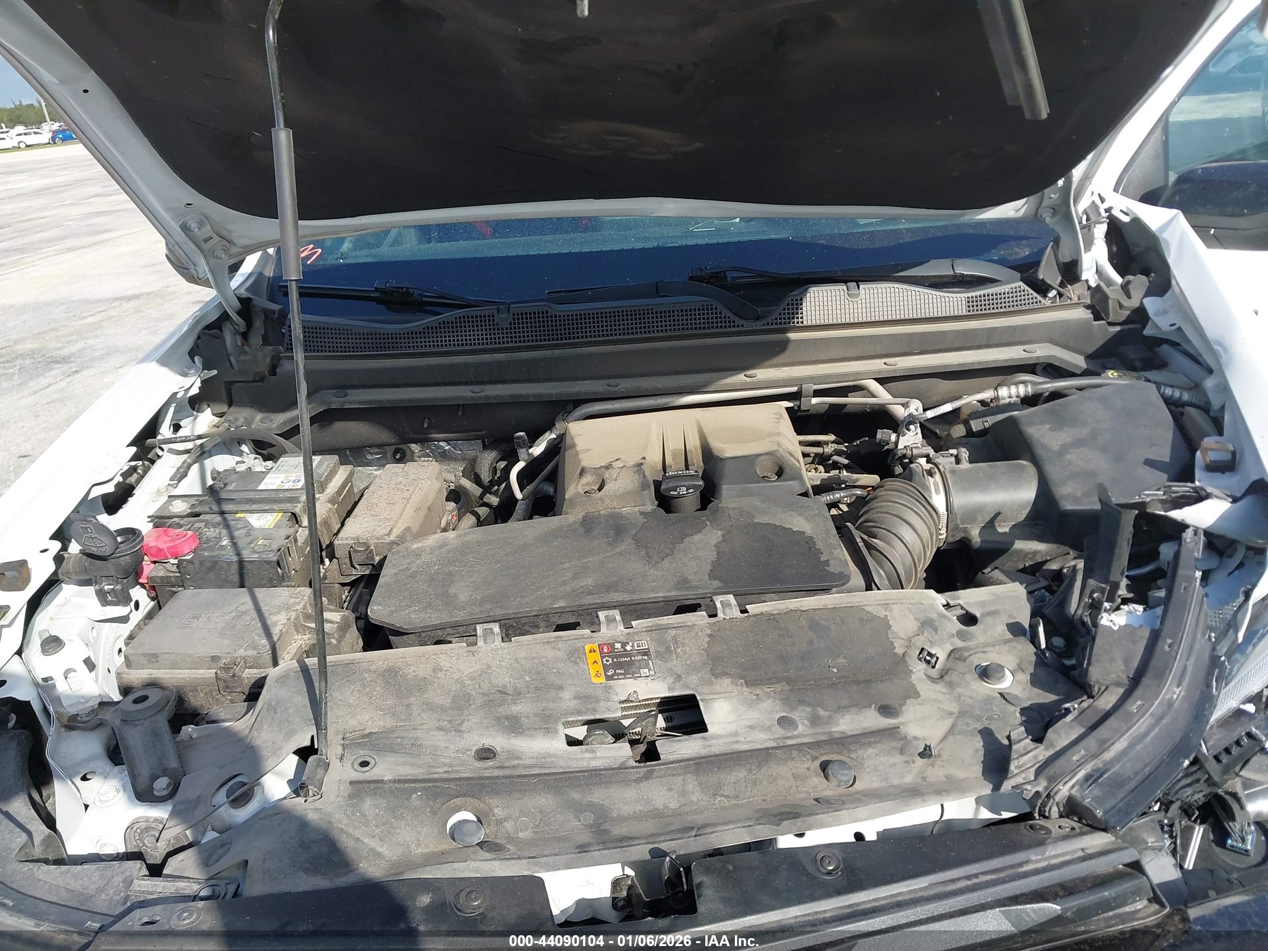 CHEVROLET COLORADO image 10