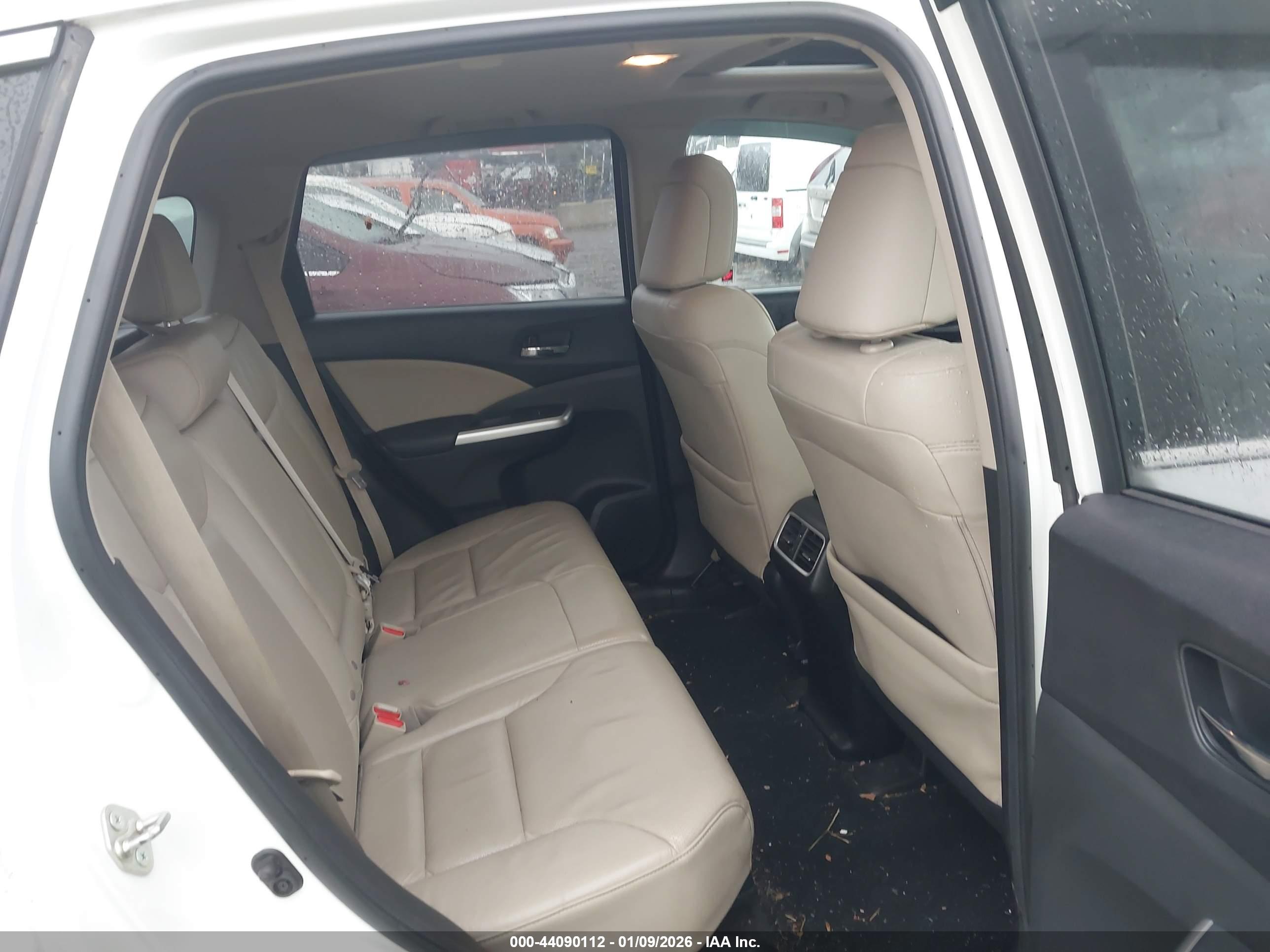 HONDA CR-V image 8