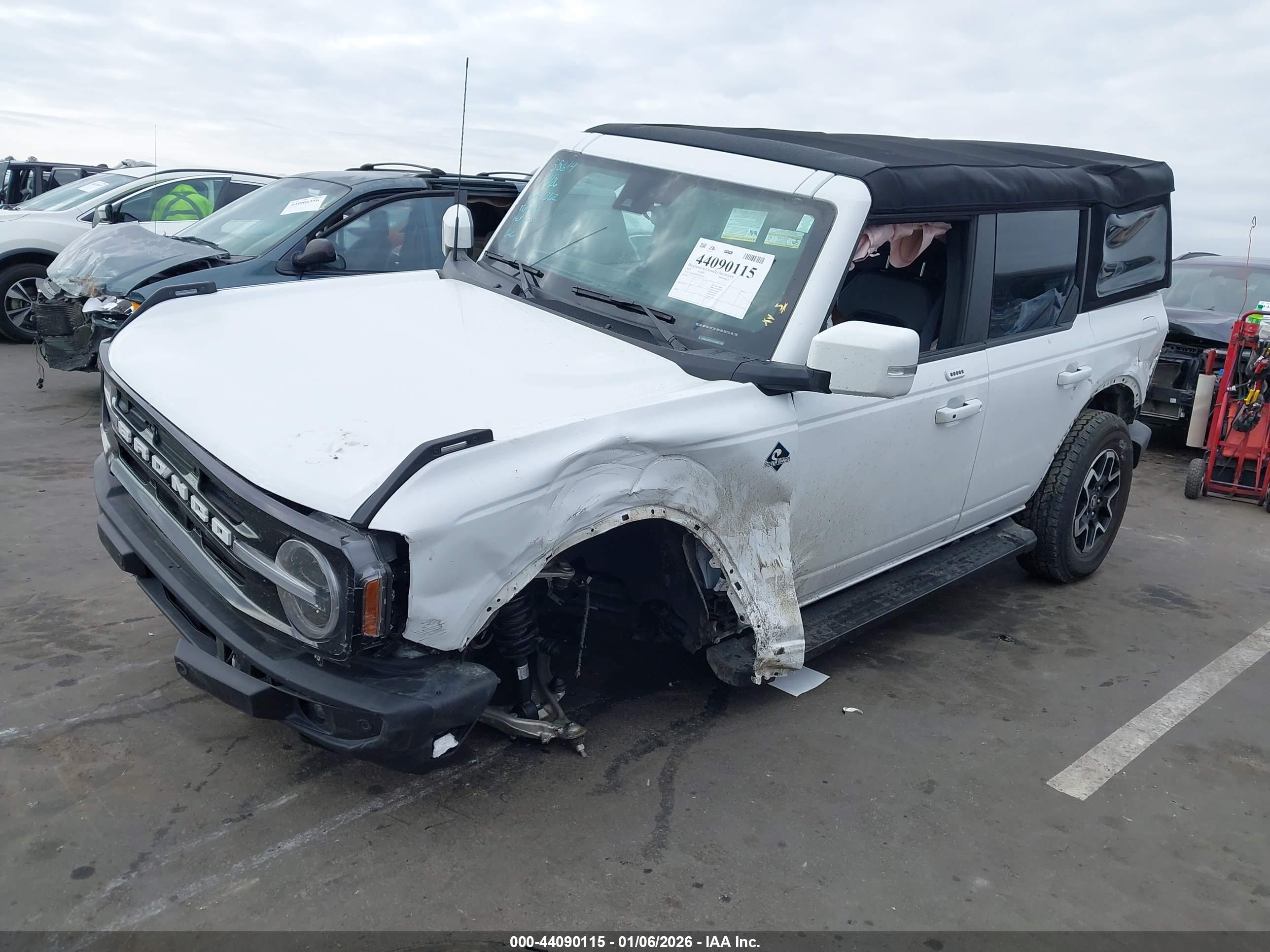 FORD BRONCO image 2