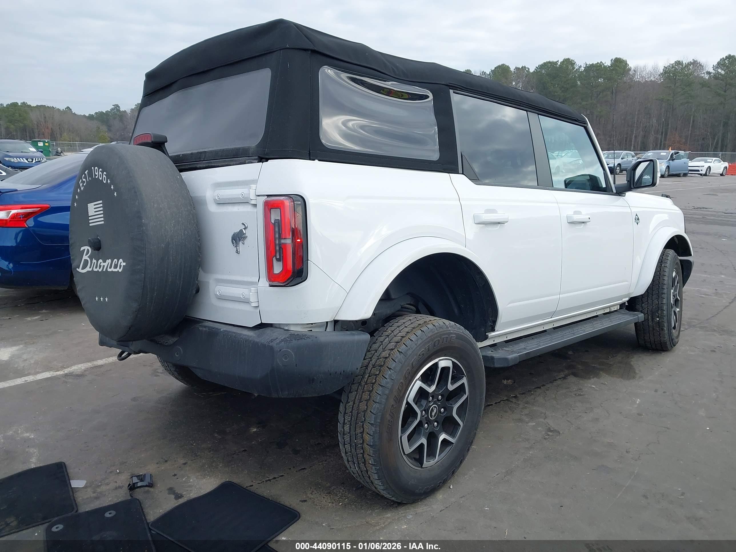 FORD BRONCO image 4