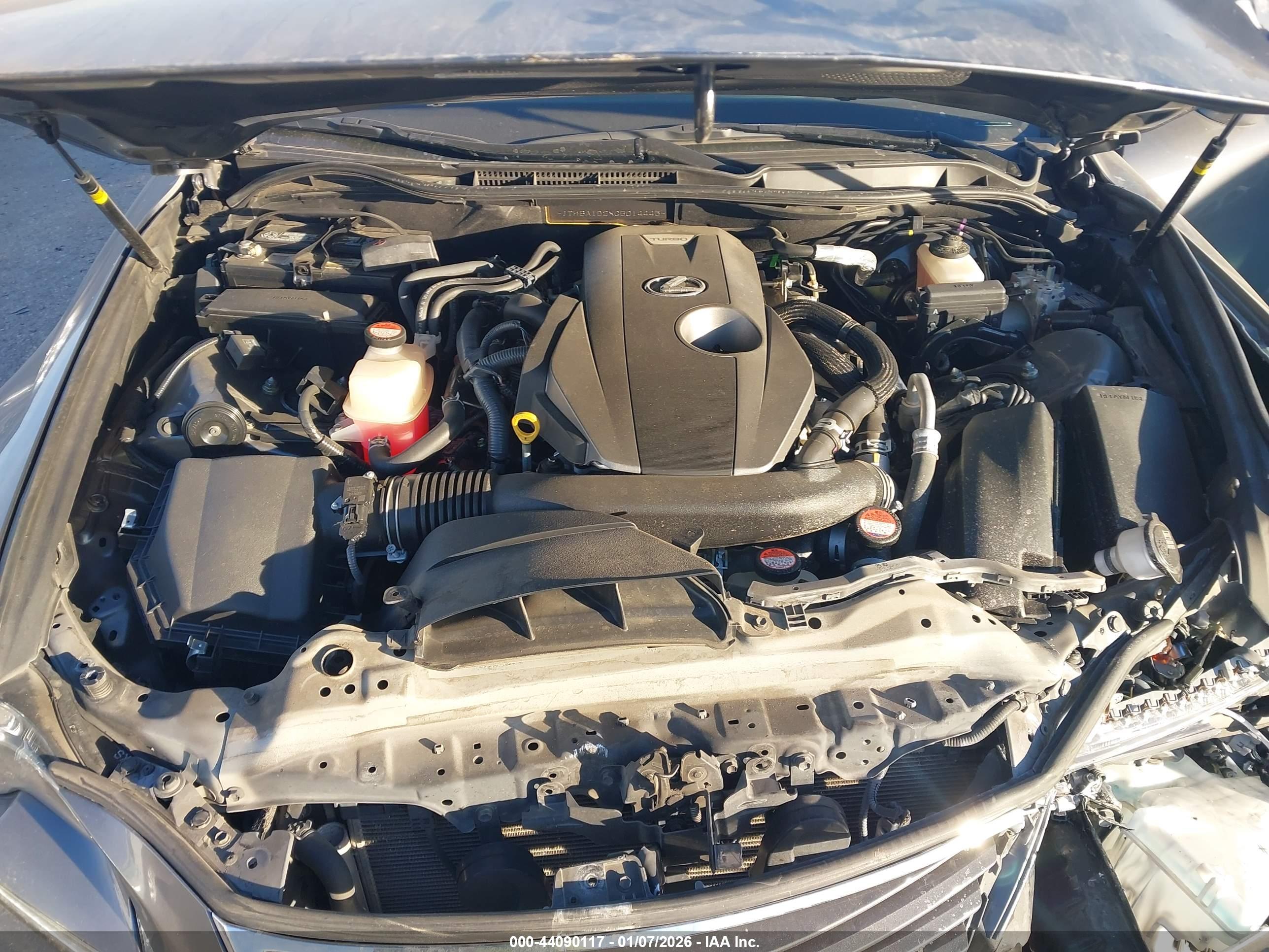 LEXUS IS image 10