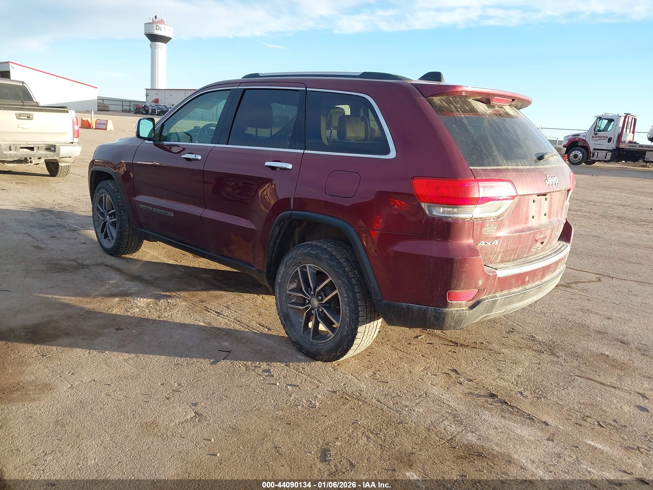 JEEP GRAND image 3