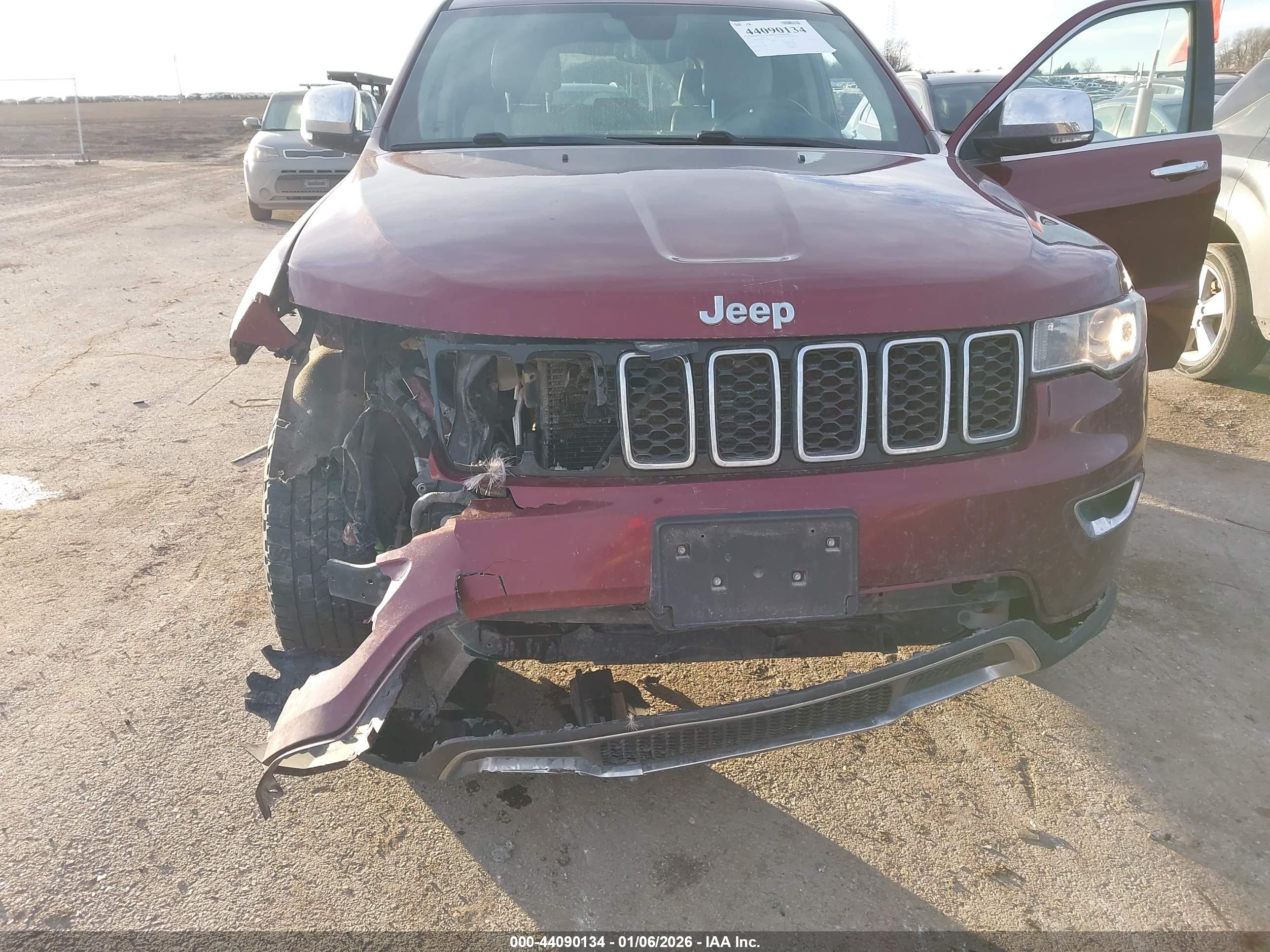 JEEP GRAND image 6