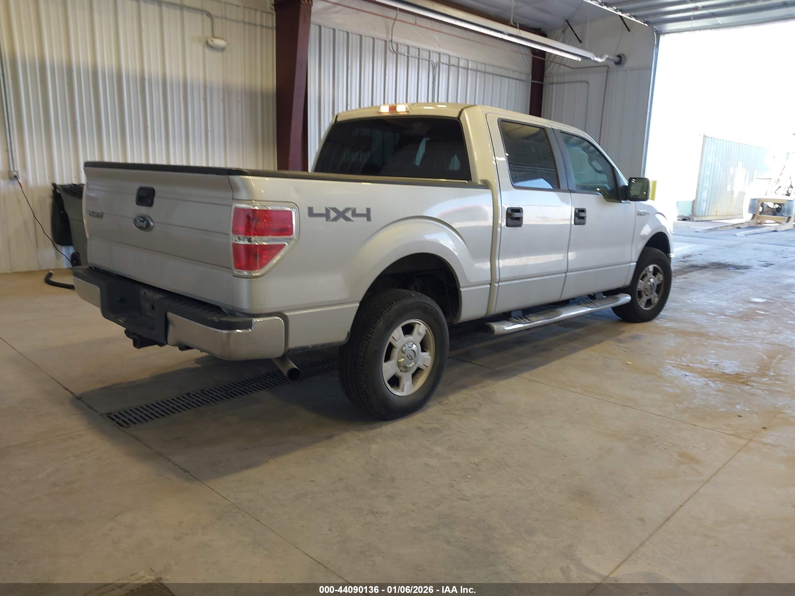 FORD F-150 image 4