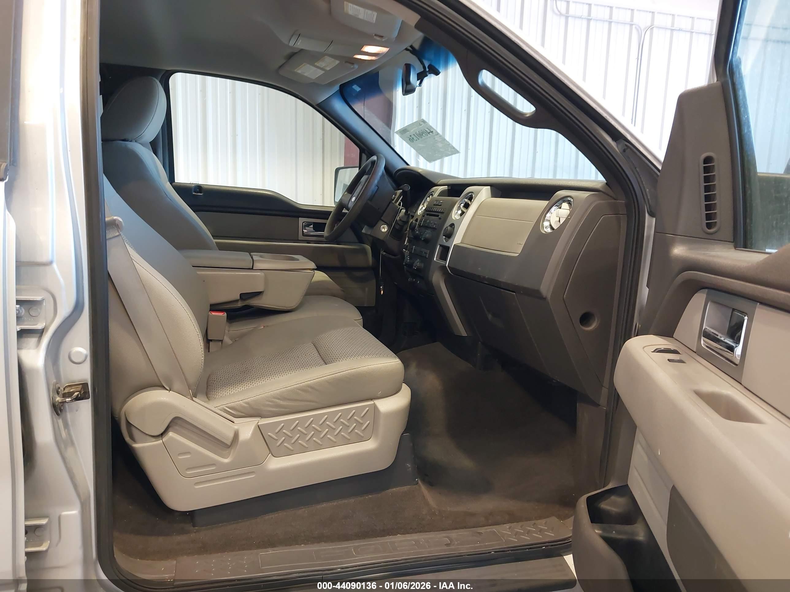 FORD F-150 image 5