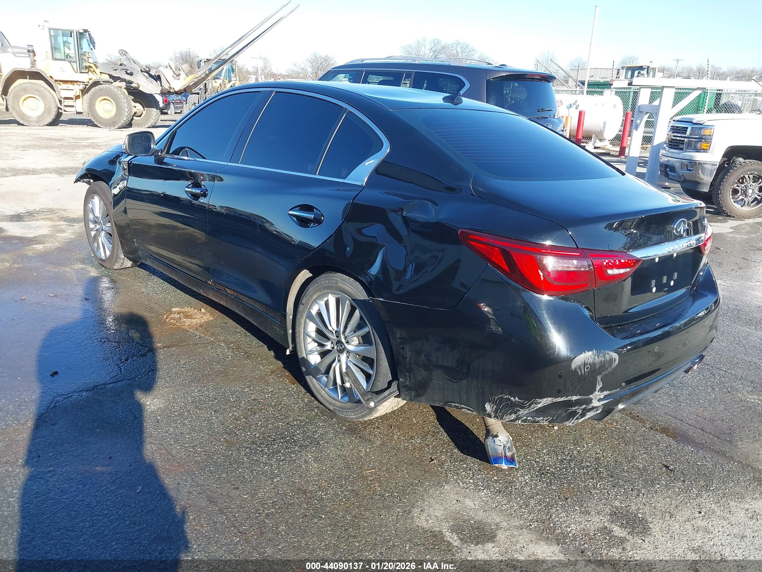 INFINITI Q50 image 3