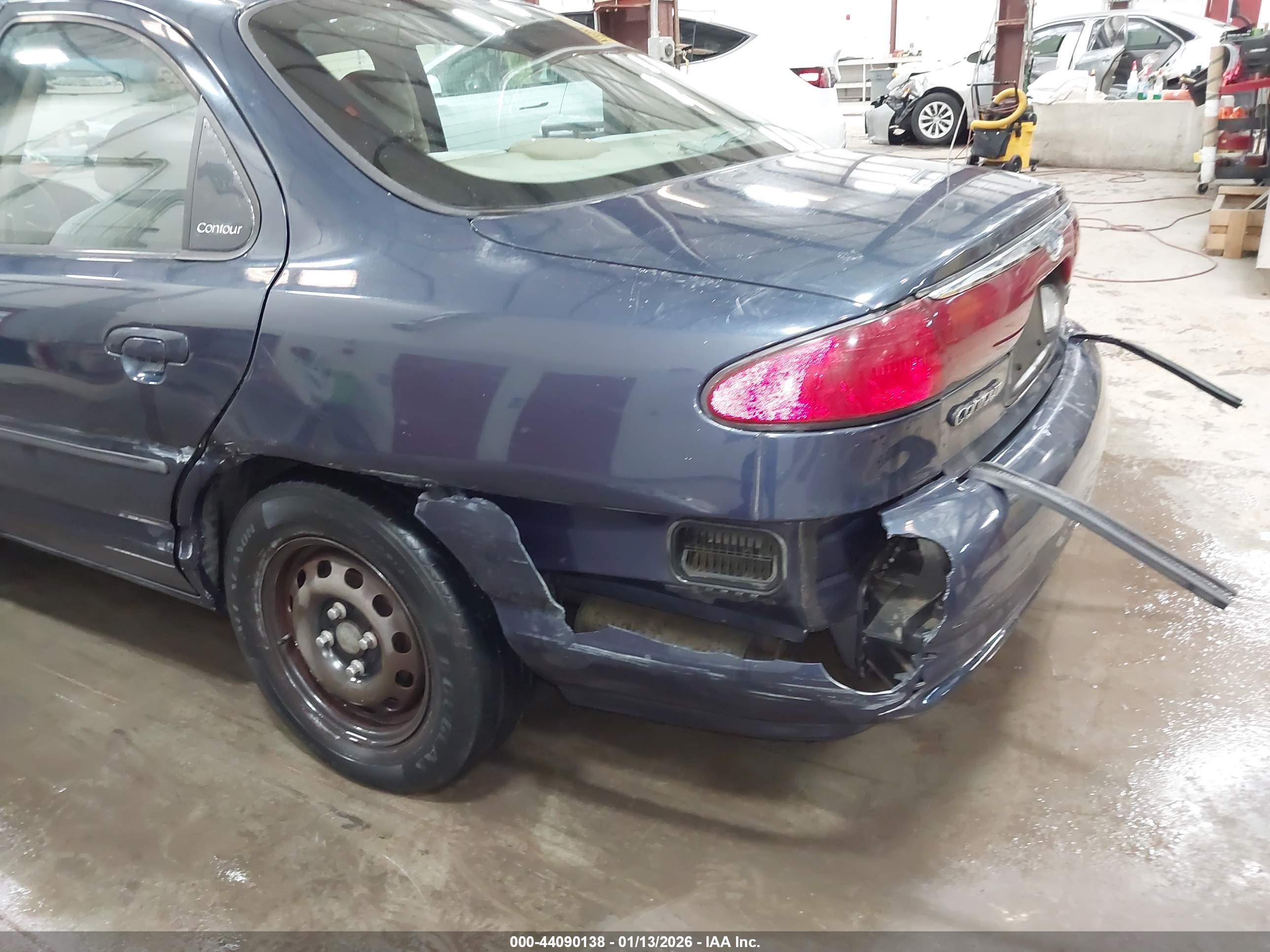 FORD CONTOUR image 6