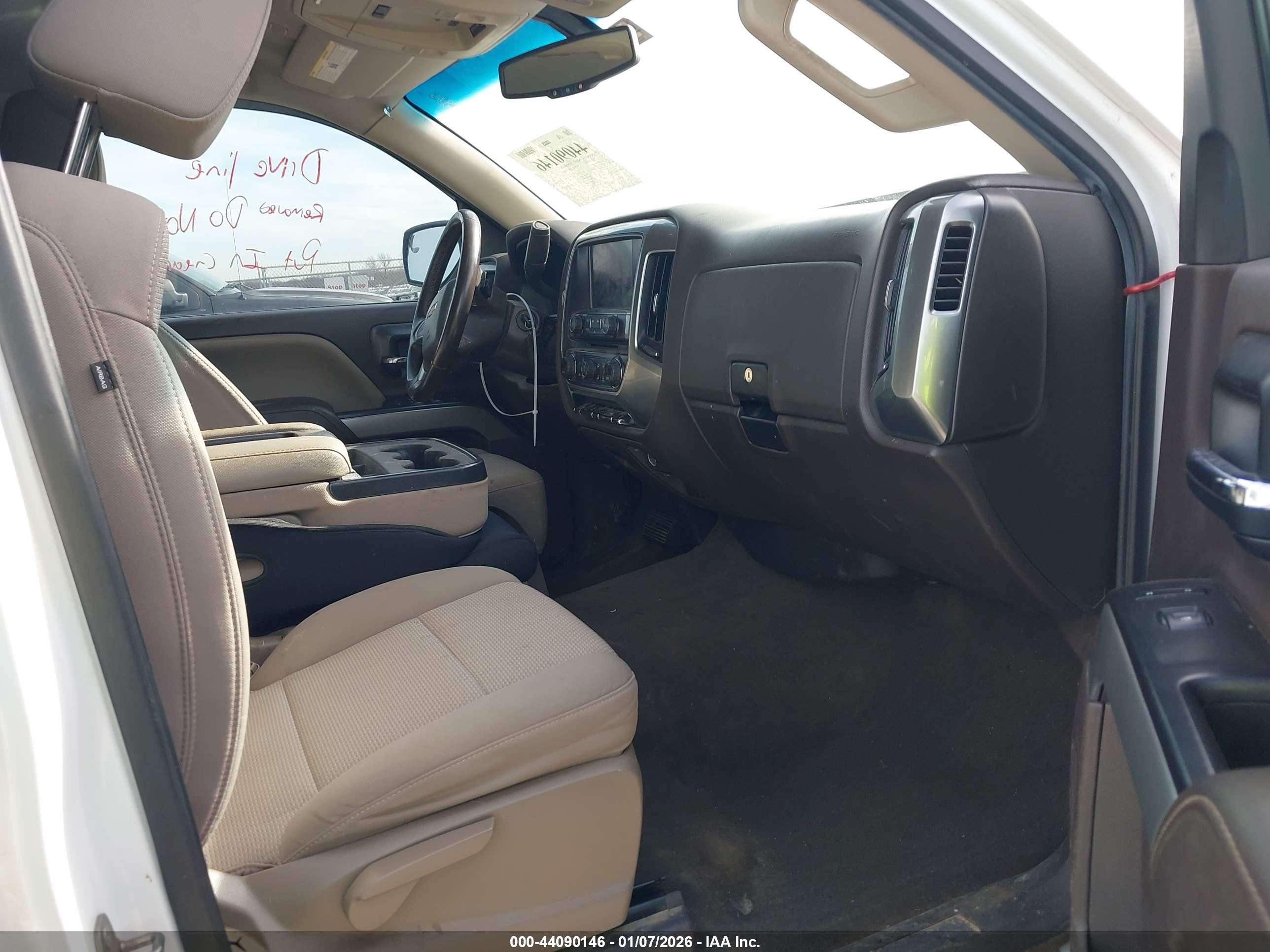 CHEVROLET SILVERADO image 5
