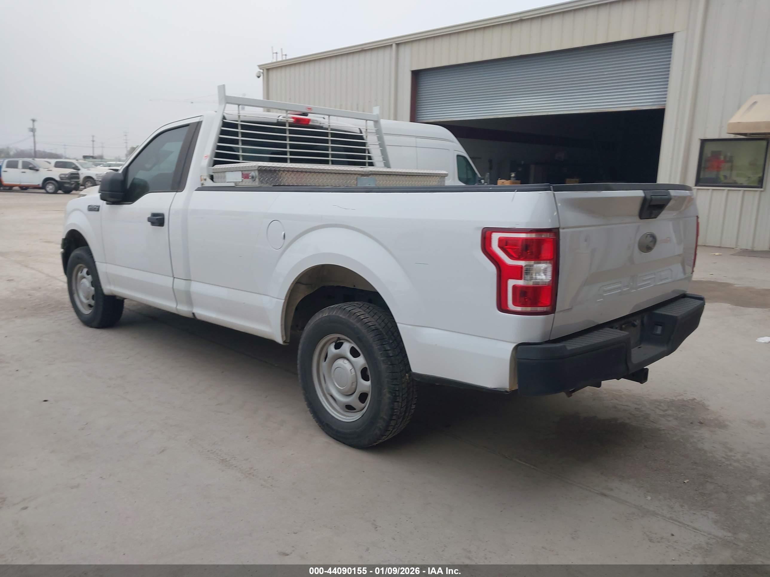 FORD F-150 image 3