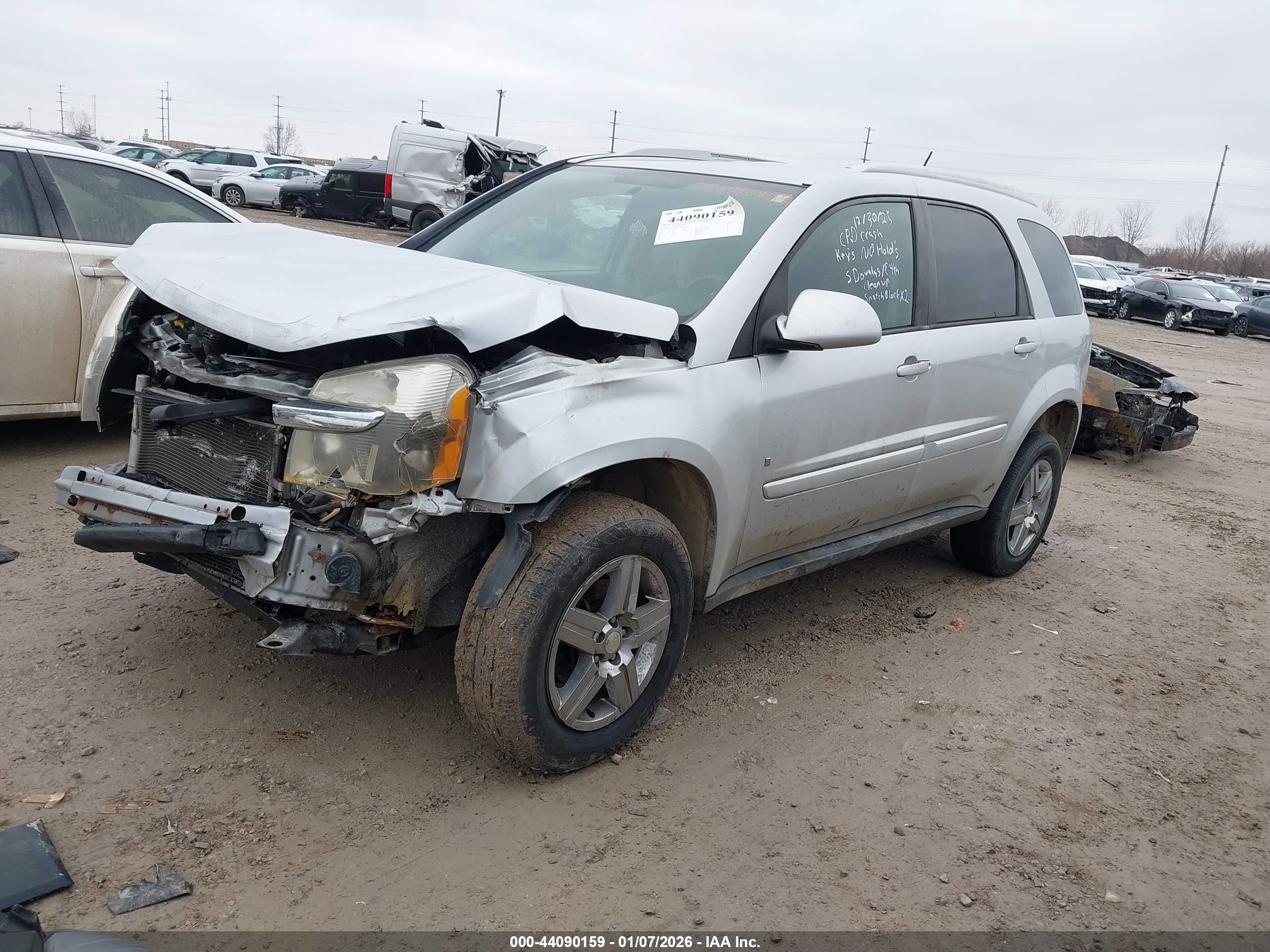 CHEVROLET EQUINOX image 2