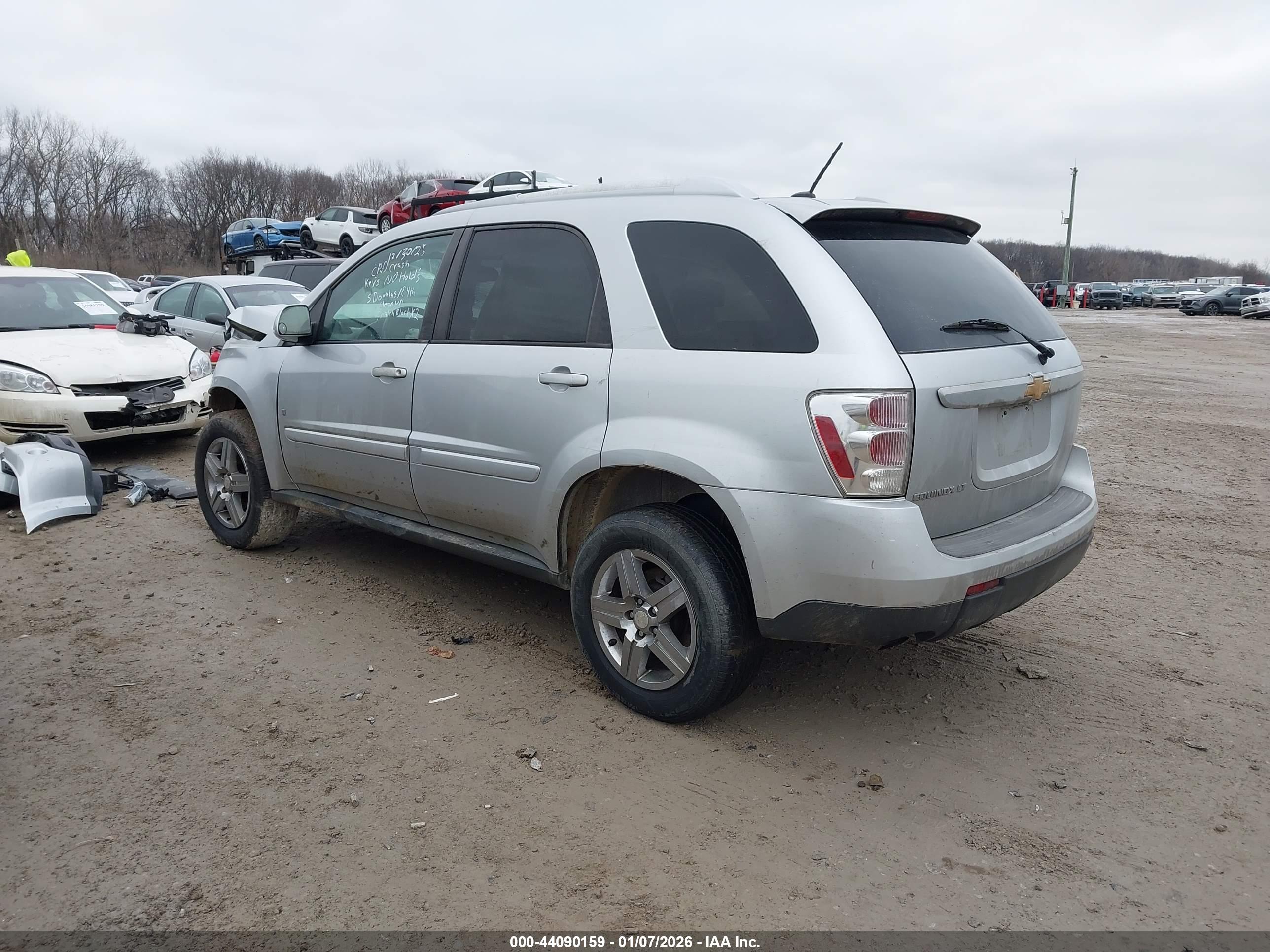 CHEVROLET EQUINOX image 3
