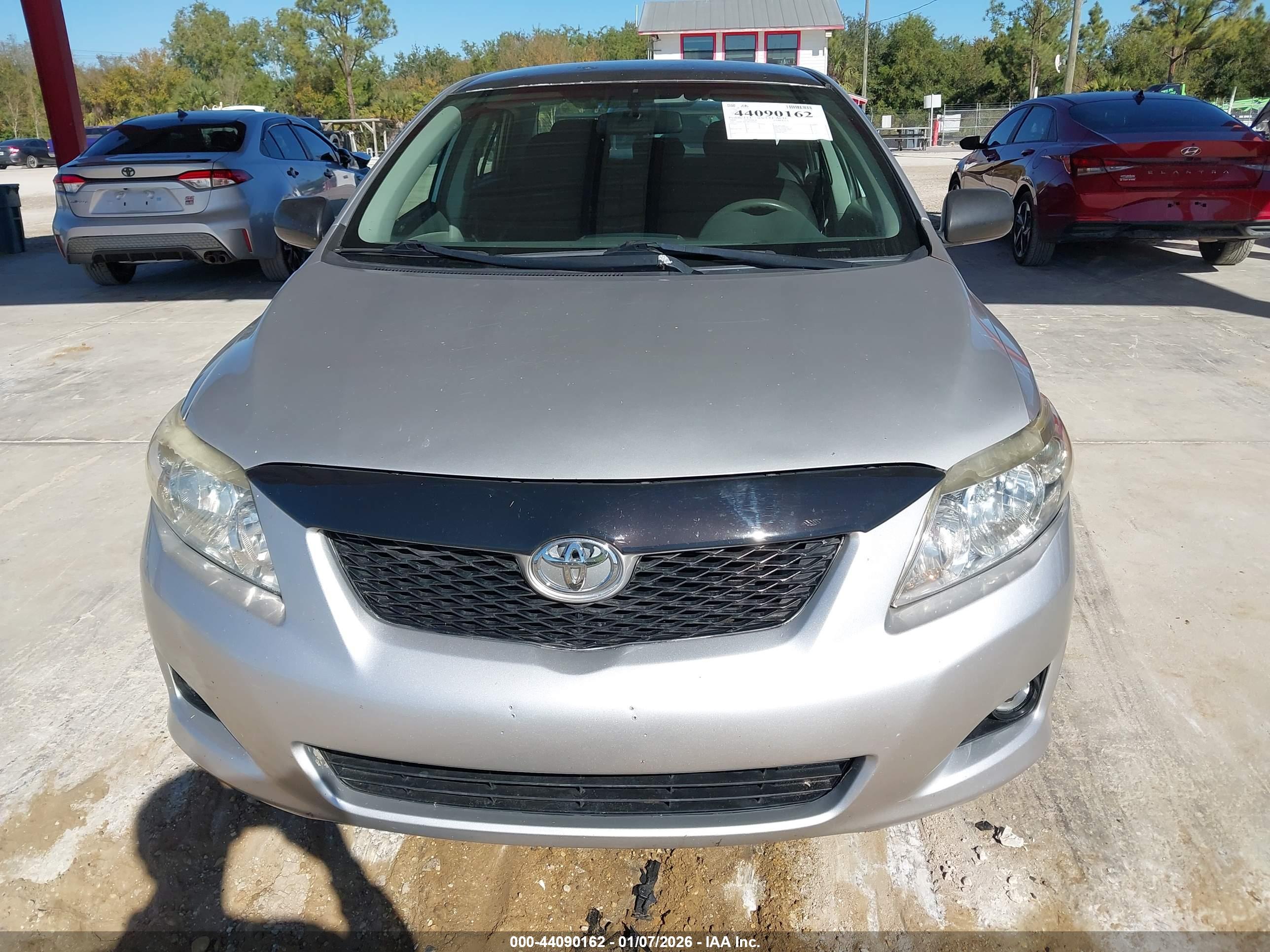 TOYOTA COROLLA image 6
