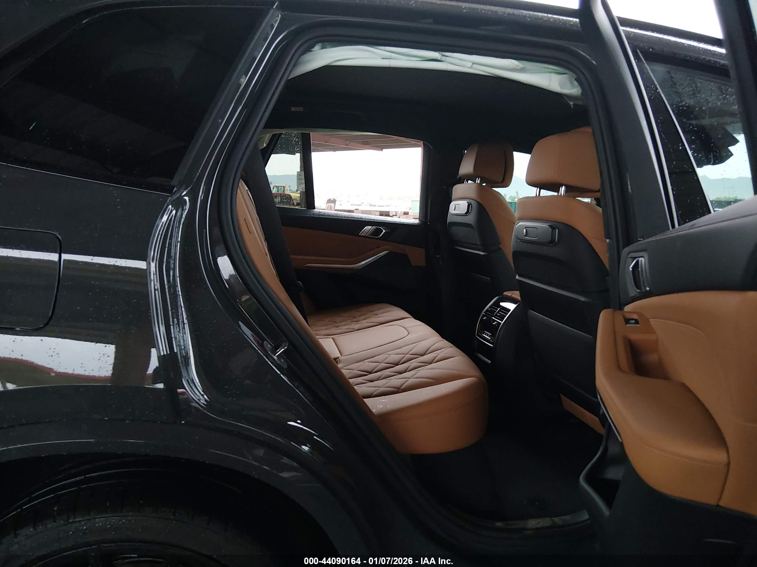 BMW X5 image 8