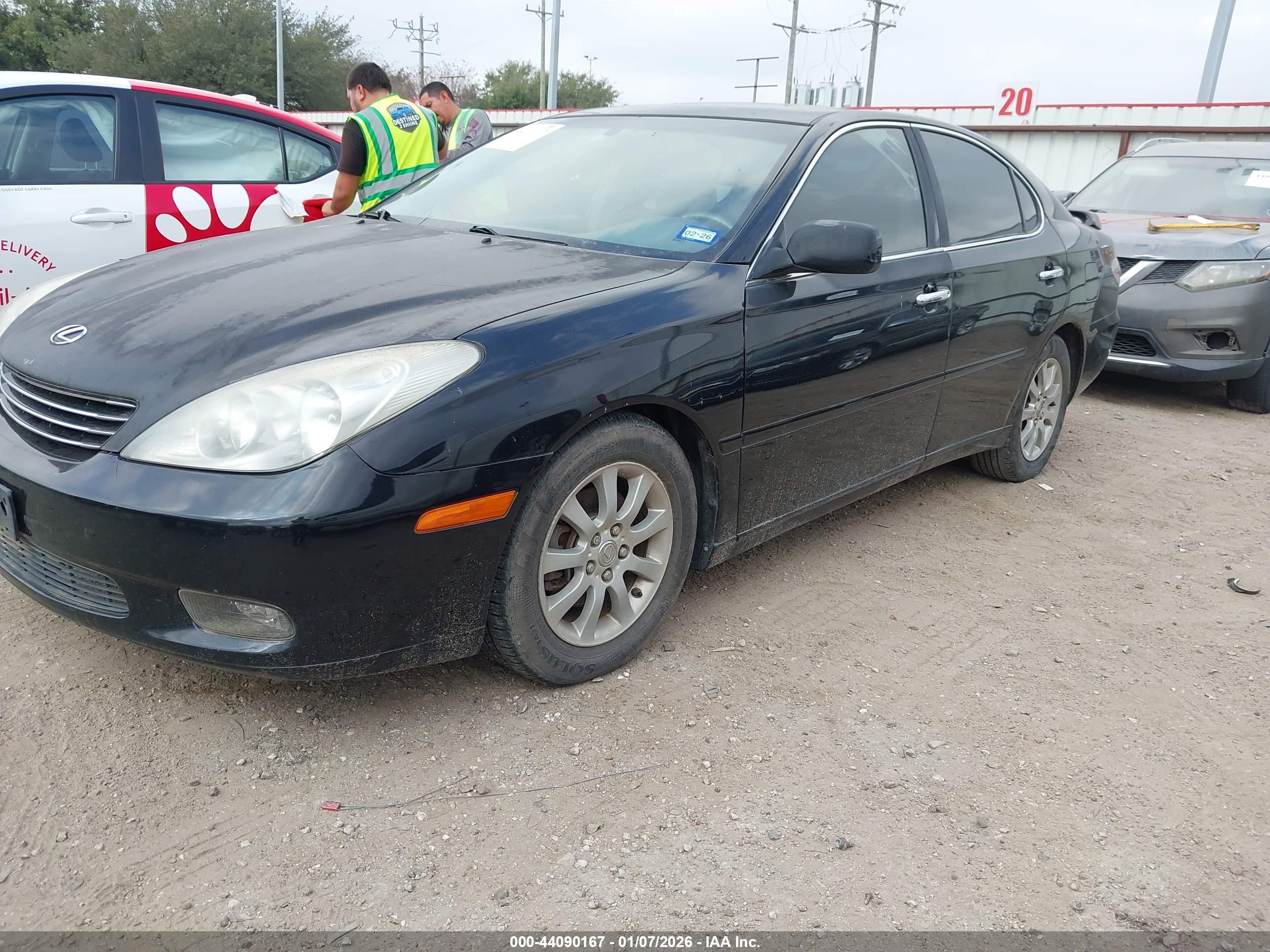 LEXUS ES image 2