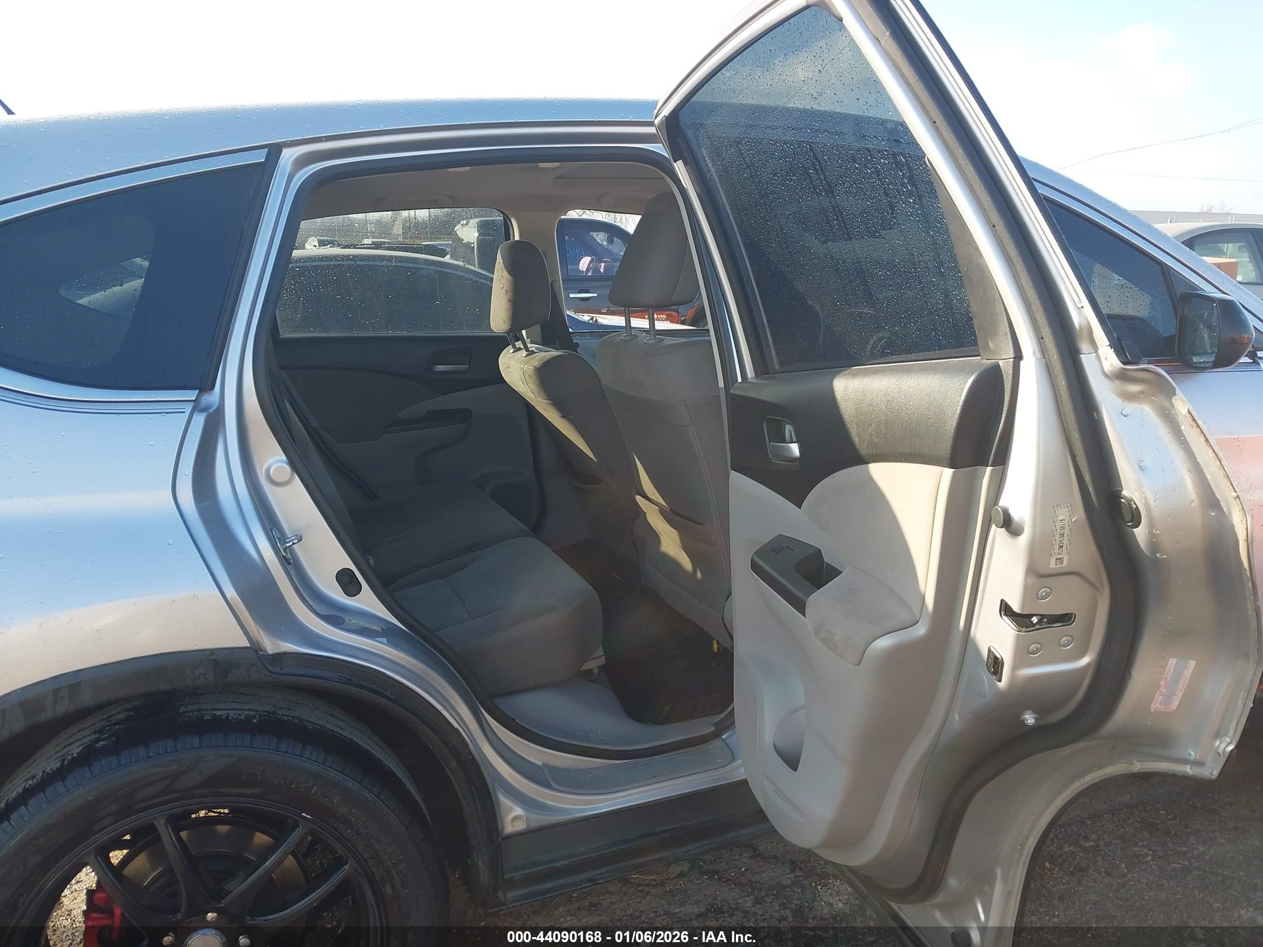 HONDA CR-V image 8