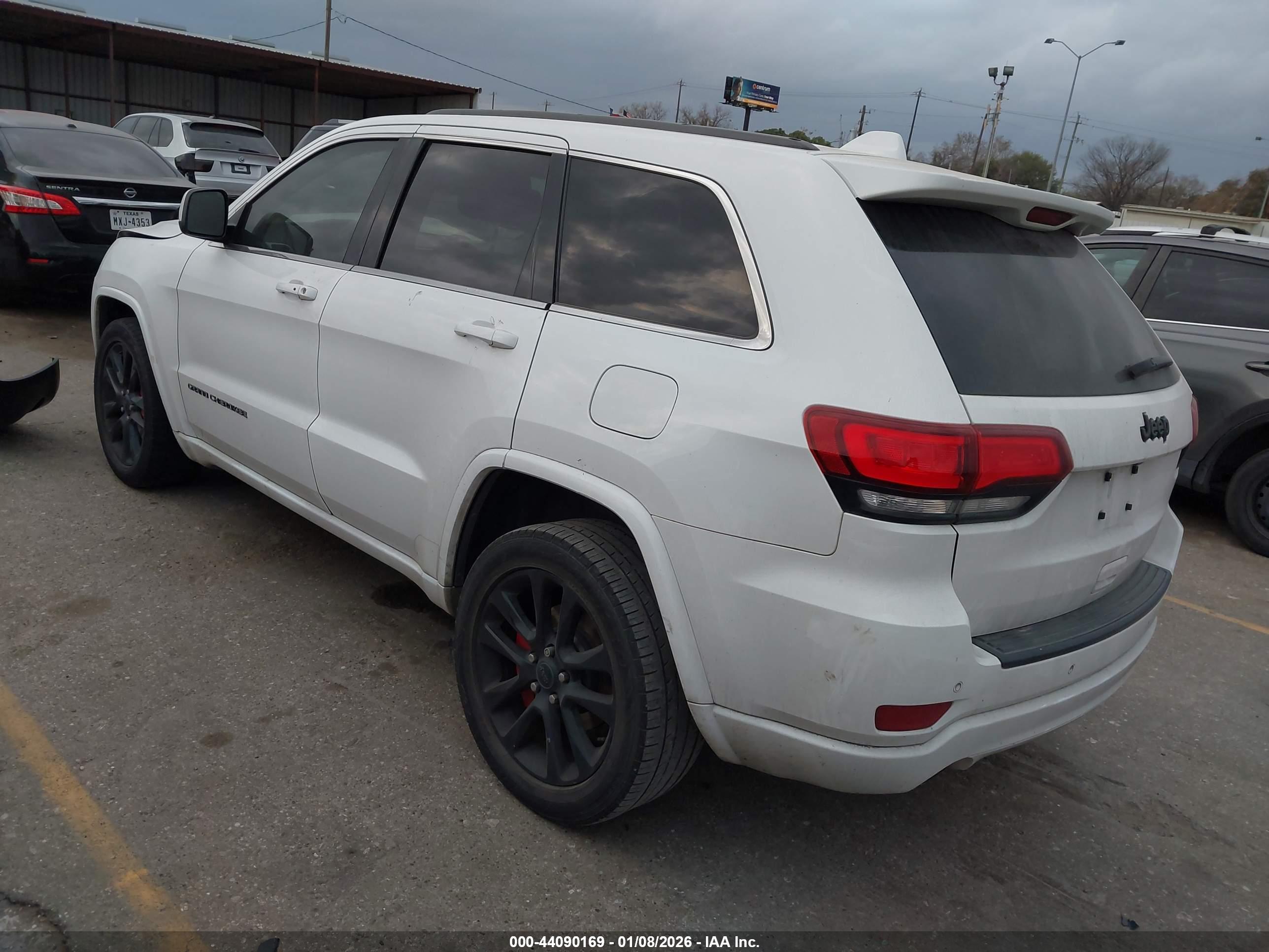 JEEP GRAND image 3