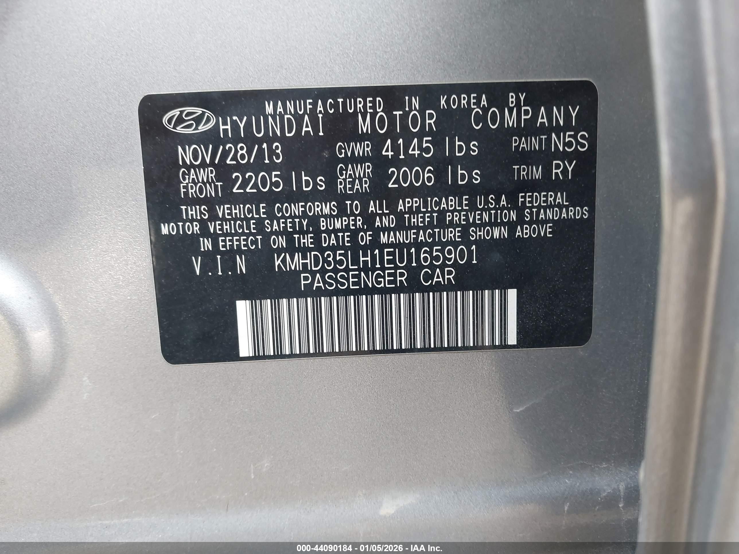 HYUNDAI ELANTRA image 9