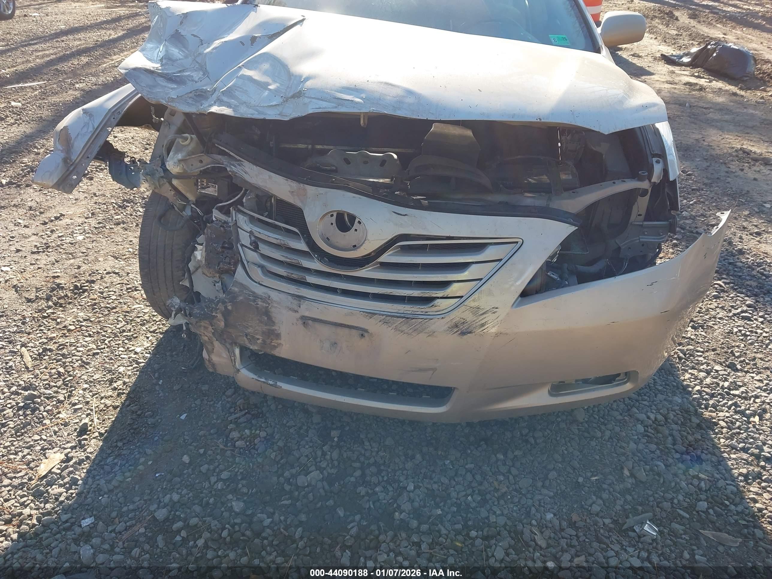 TOYOTA CAMRY image 6